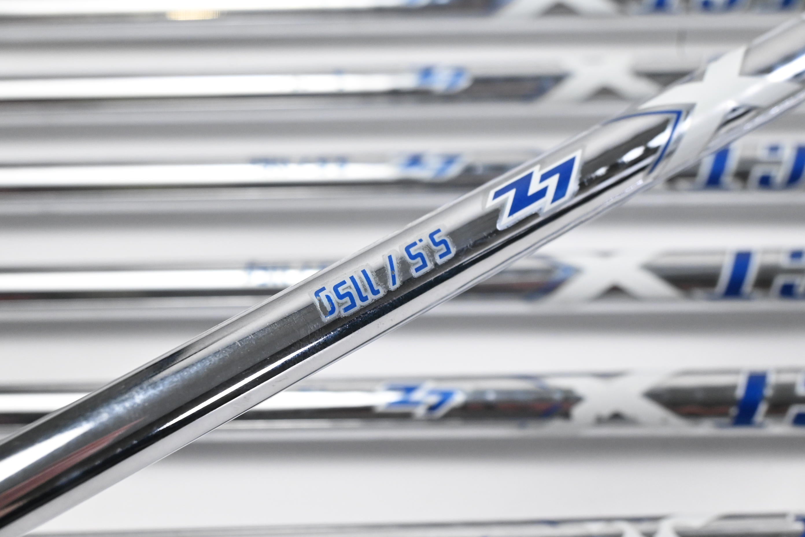 Titleist T200 2023 Irons / 5-PW+GW / Regular Flex Project X LZ 115 Shafts