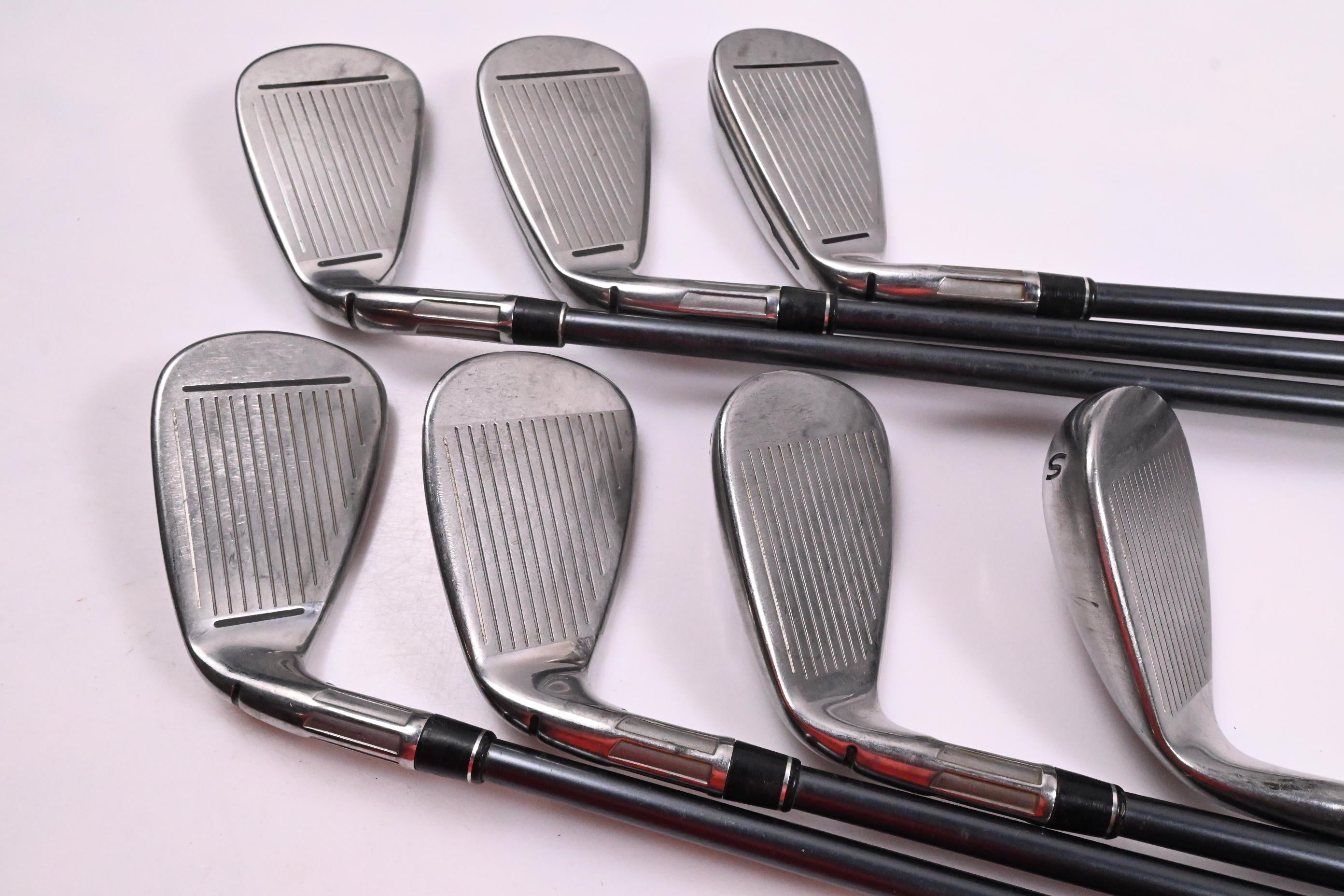 Taylormade M2 2017 Irons / 5-PW+SW / Regular Flex Reax 65 Shafts