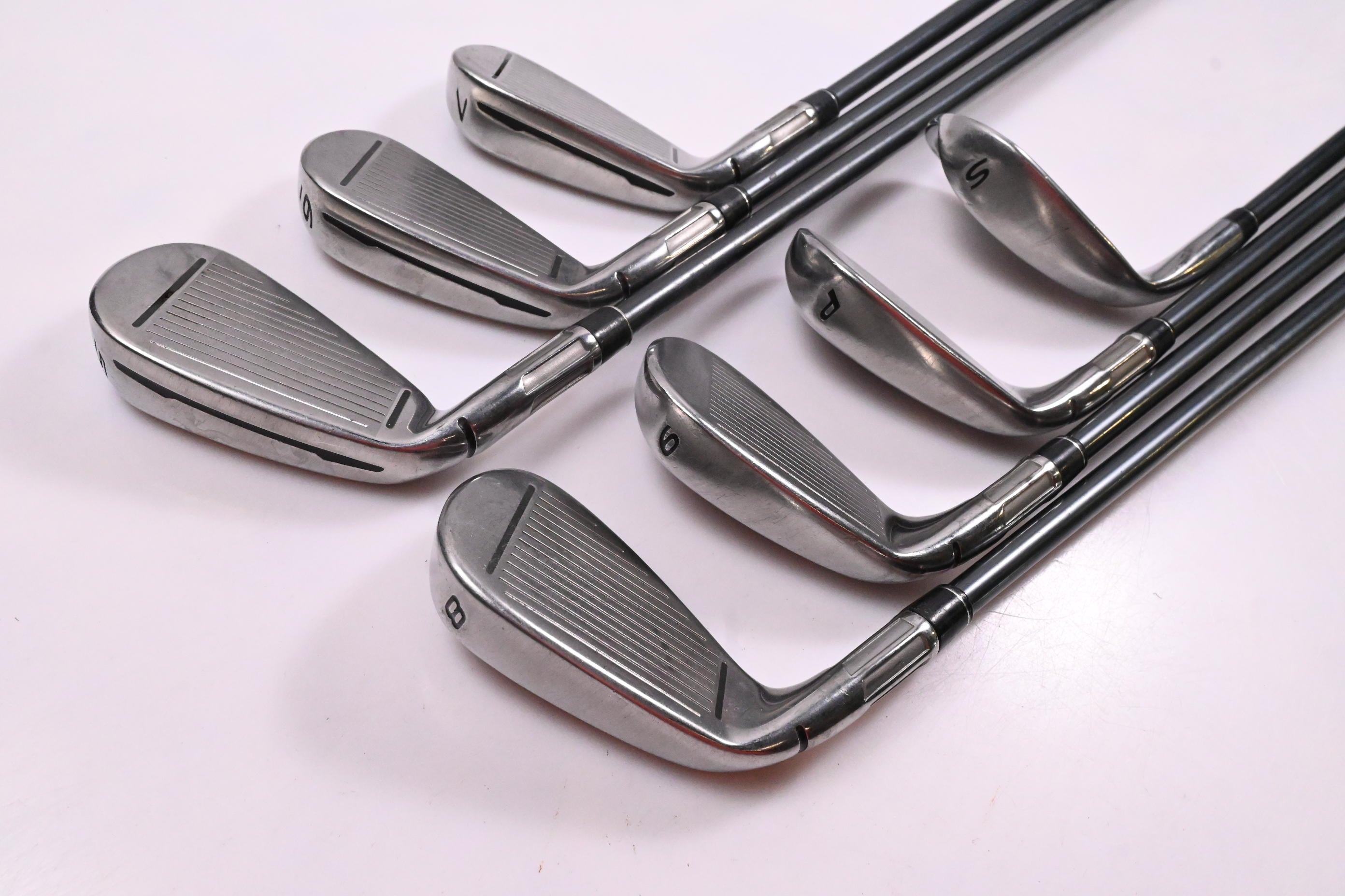 Taylormade M2 2017 Irons / 5-PW+SW / Regular Flex Reax 65 Shafts