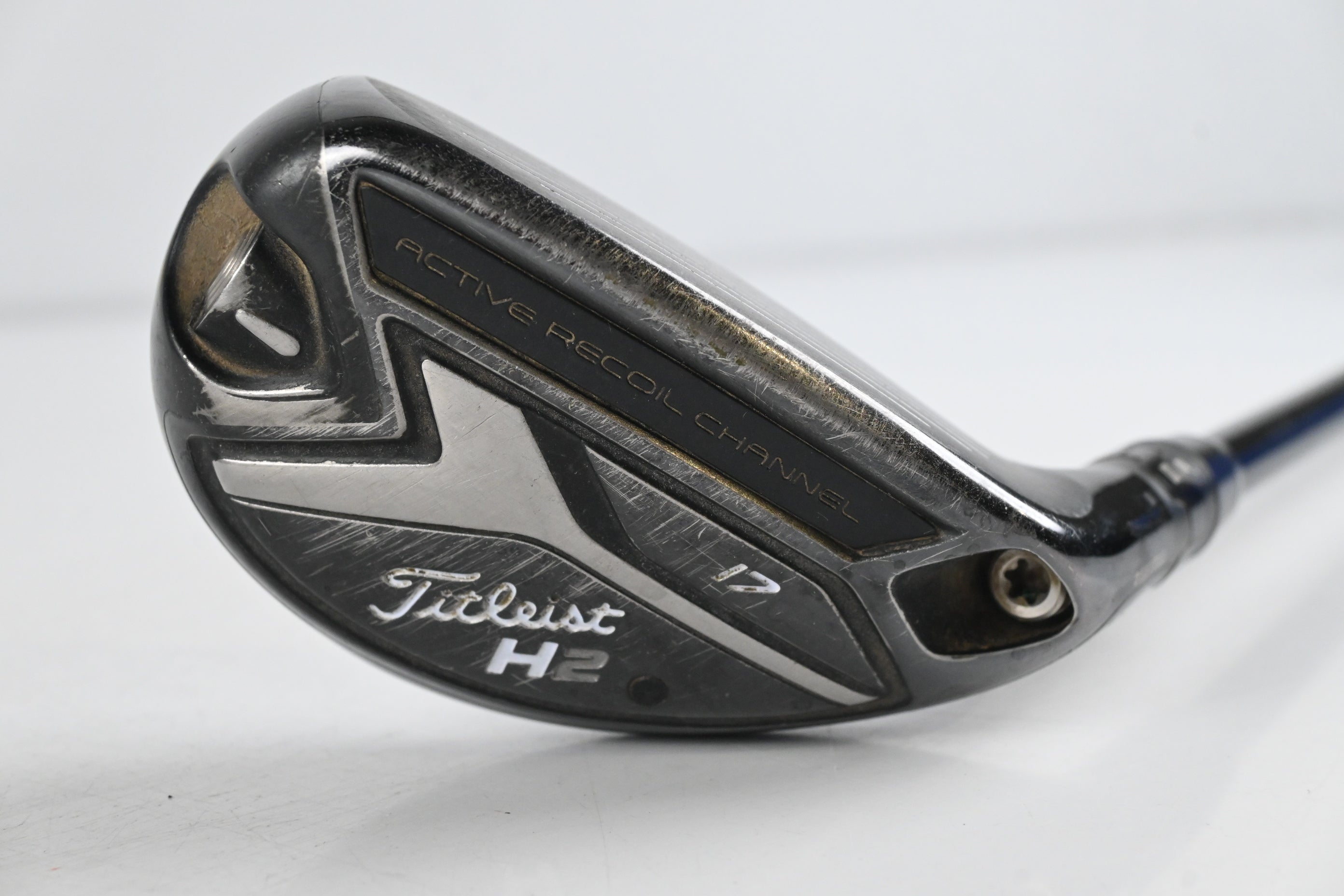 Titleist 818 H2 #2 Hybrid / 17 Degree / Stiff Flex Tensei CK Blue 70 Shaft