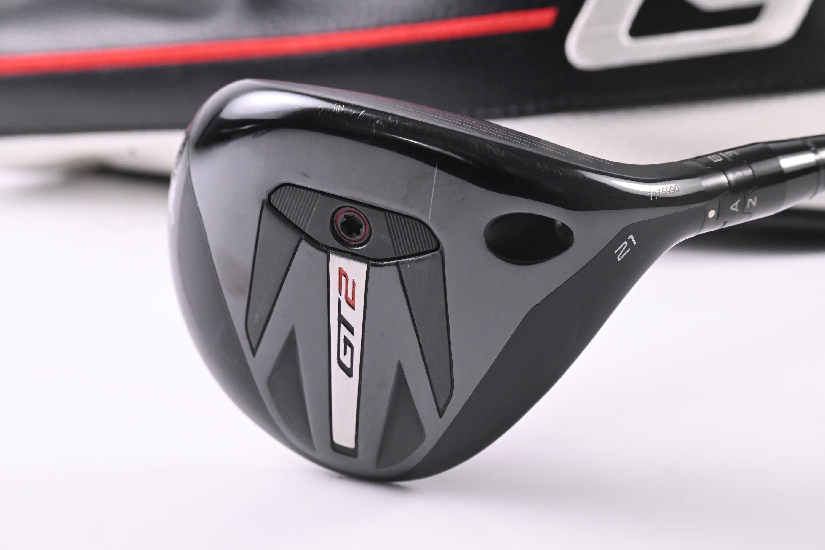 Titleist GT2 #7 Wood / 21 Degree / X-Flex Graphite Design Tour AD XC-8 Shaft