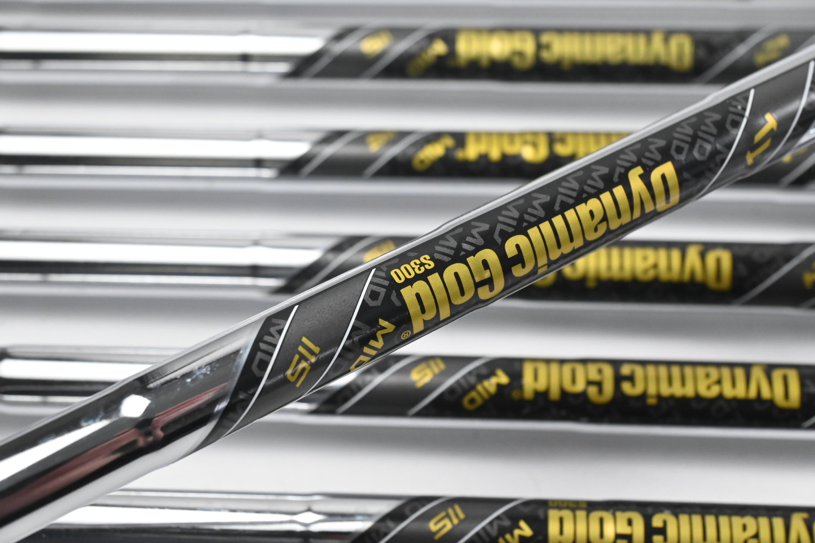 Taylormade P770/P.7CB 2024 Irons / 5-PW+GW / Stiff Flex Dynamic Gold Mid 115