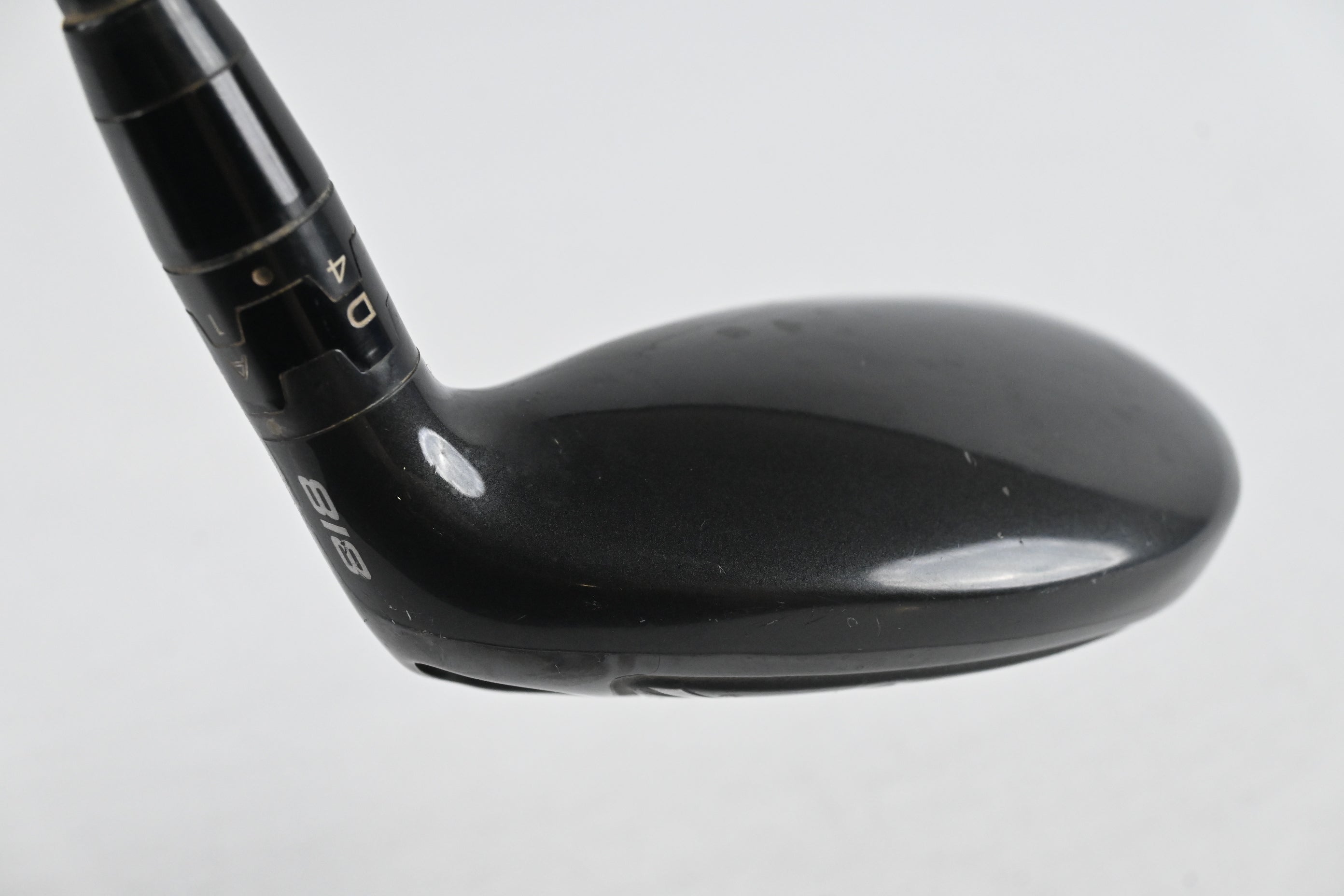 Titleist 818 H2 #2 Hybrid / 17 Degree / Stiff Flex Tensei CK Blue 70 Shaft