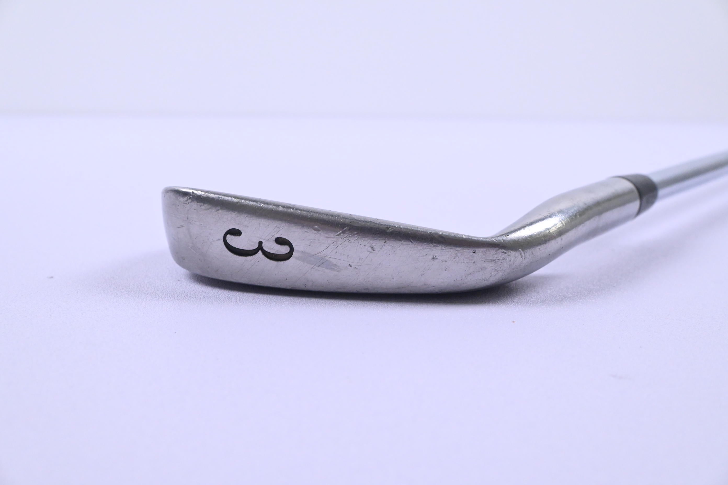 Titleist DCI 981 #3 Iron / 22 Degree / Regular Flex Titleist Tri Spec Shaft