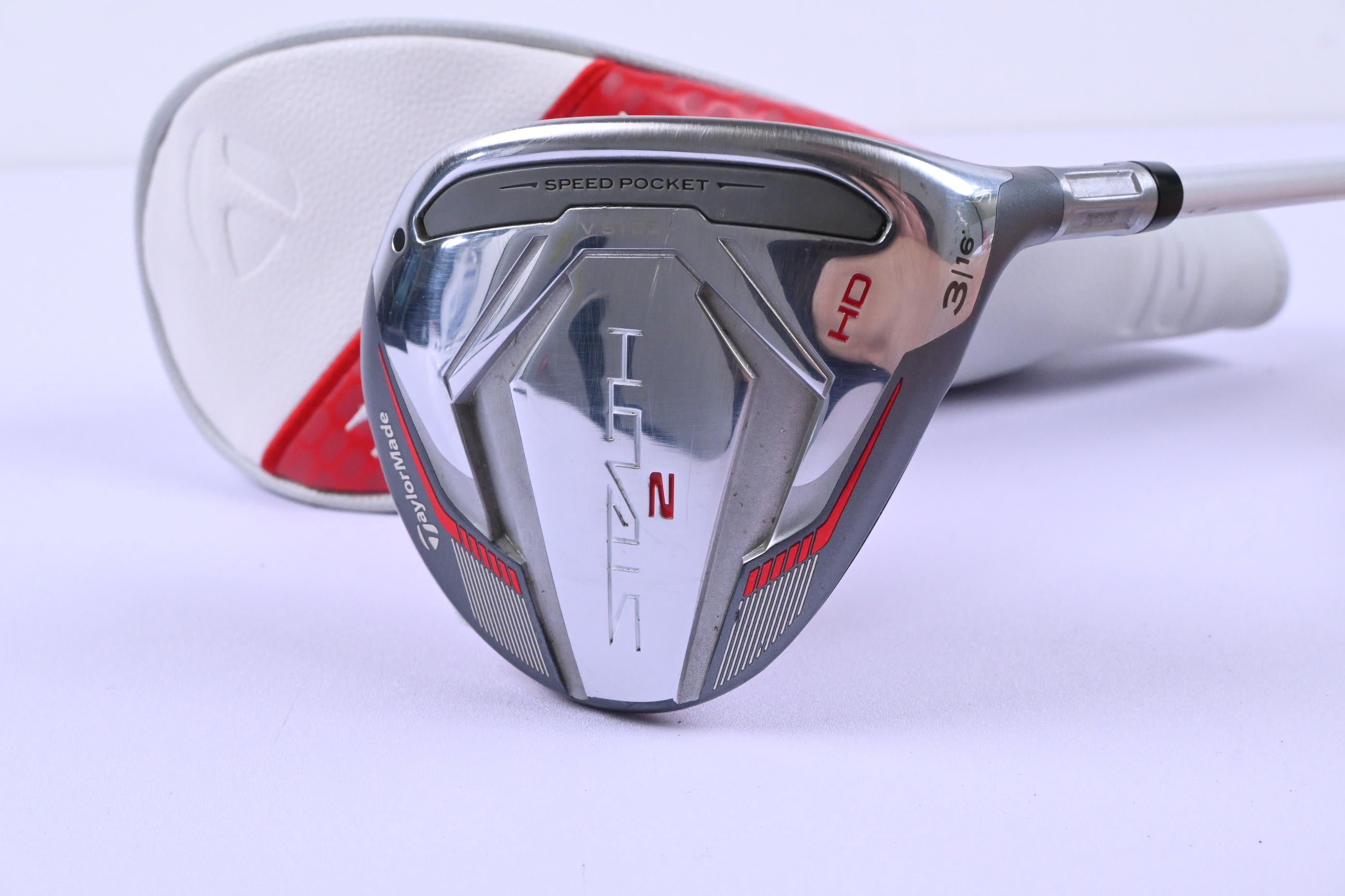 Ladies Taylormade Stealth 2 HD #3 Wood / 16 Degree / Ladies Flex Ascent 45 Shaft