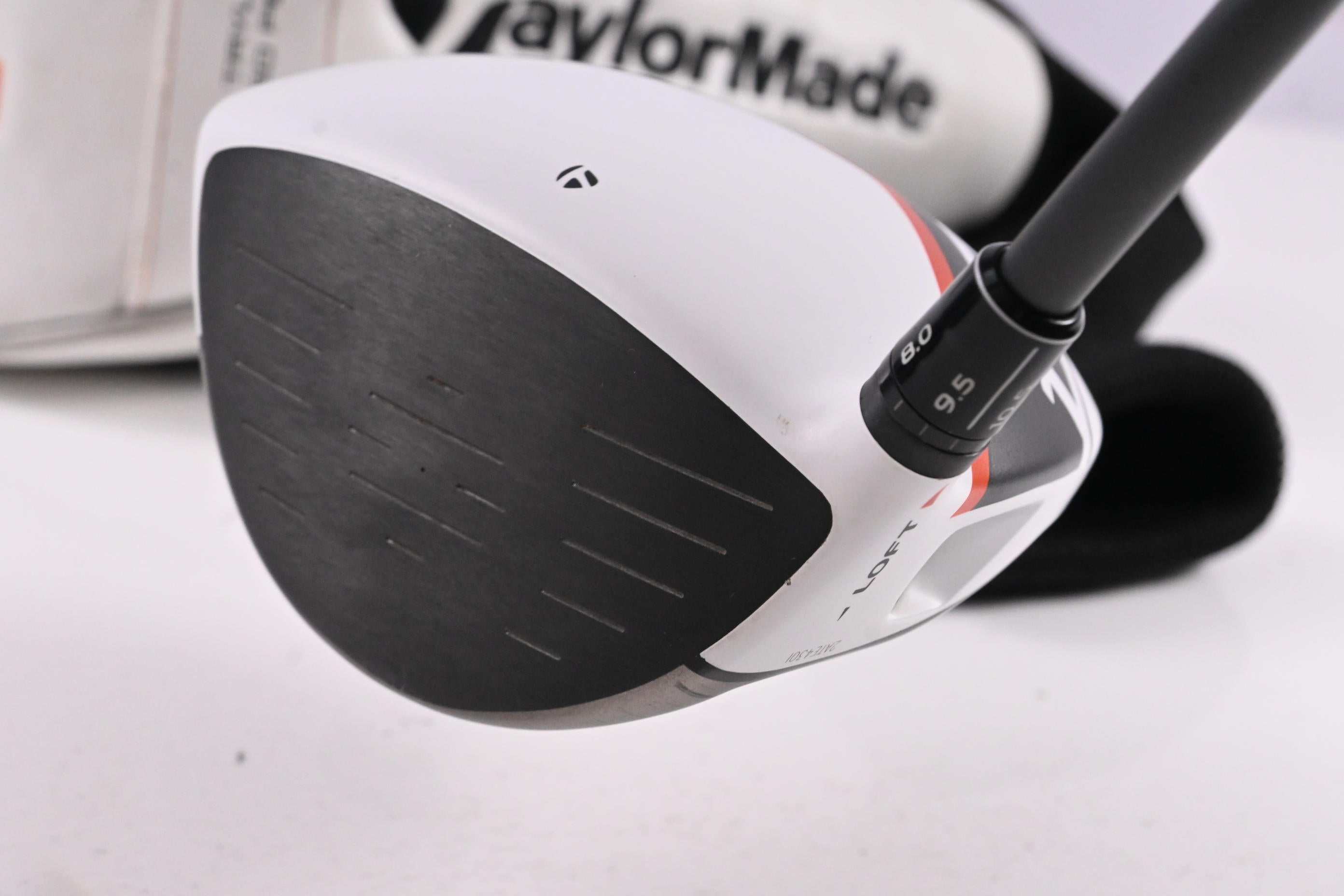 Taylormade R1 Driver / 10.5 Degree / Regular Flex Aldila RIP Phenom 55 Shaft