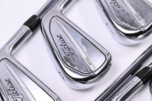 Titleist T200 2023 Irons / 5-PW+48° / Stiff Flex AMT Black S300 Shafts