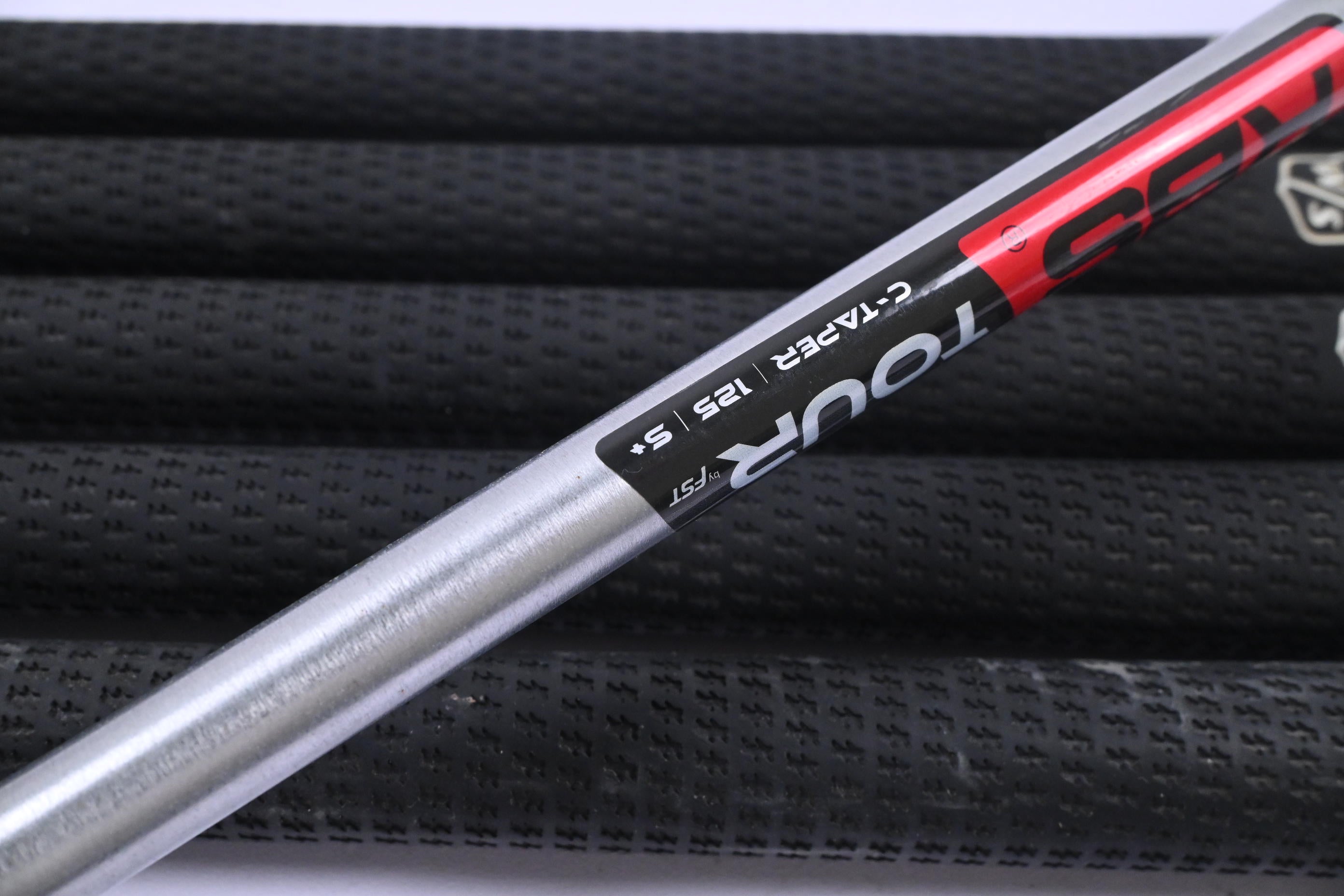Wilson D7 Forged Irons / 5-PW / Stiff Flex KBS Tour C-Taper 125 Shafts