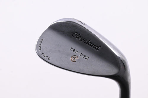 Cleveland 588 RTX Gap Wedge / 52 Degree / Wedge Flex Dynamic Gold Shaft