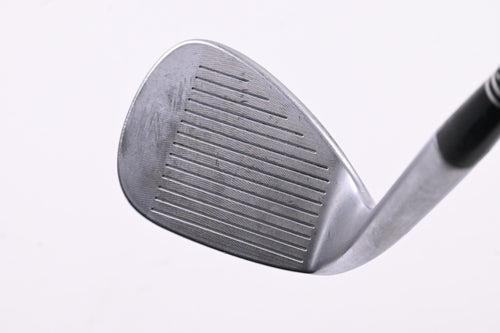 Cleveland 588 RTX Gap Wedge / 52 Degree / Wedge Flex Dynamic Gold Shaft