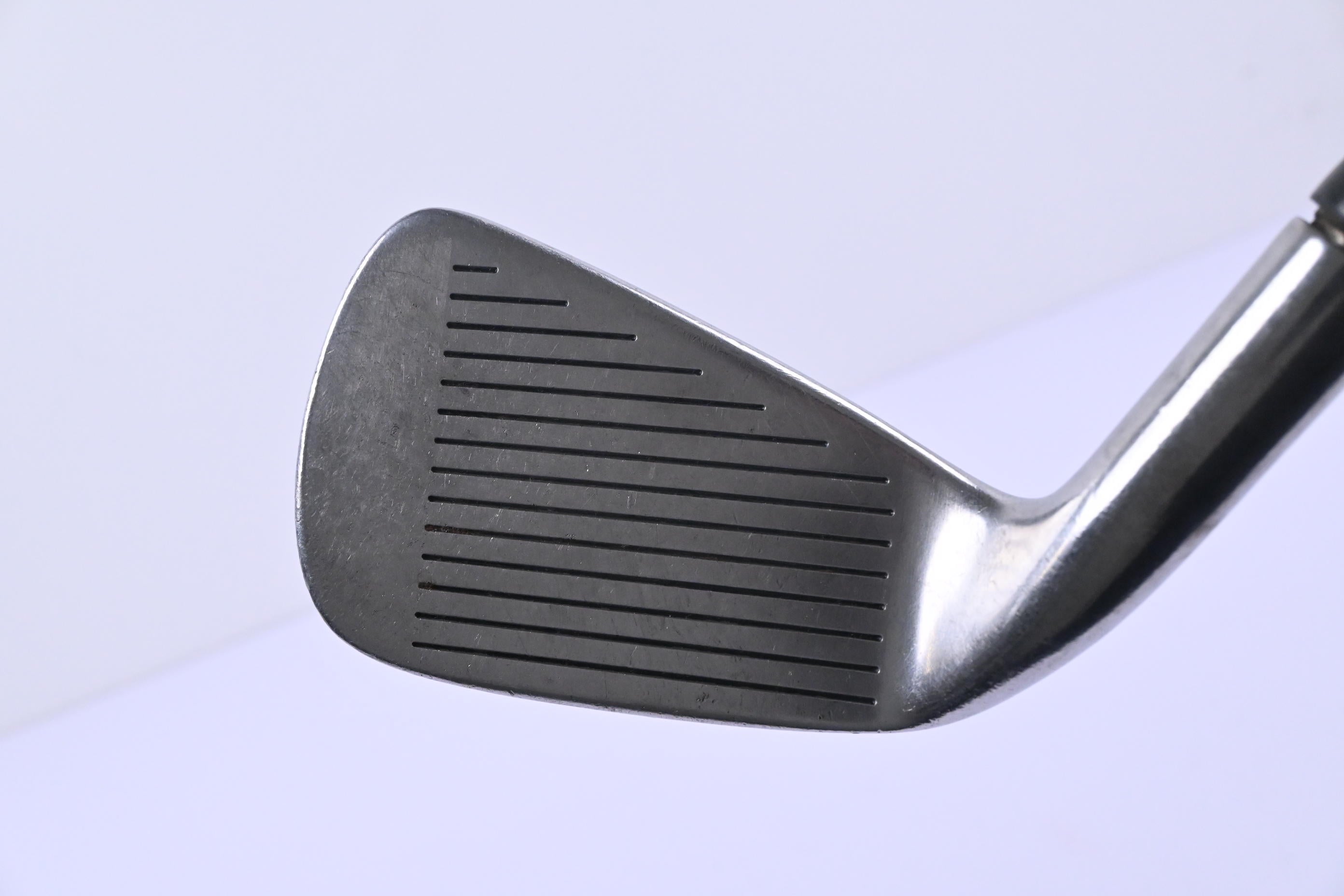 Titleist DCI 981 #4 Iron / 25 Degree / Regular Flex Titleist Tri Spec Shaft