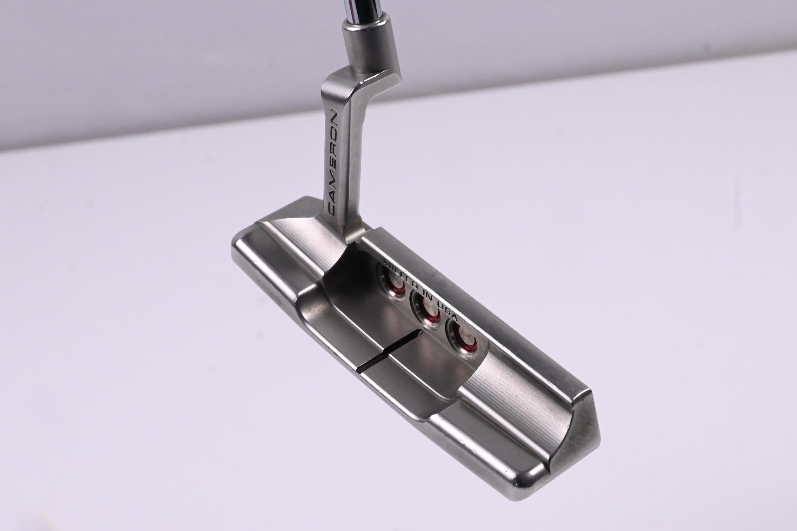 Scotty Cameron Special Select Newport 2 Putter / 33 Inch
