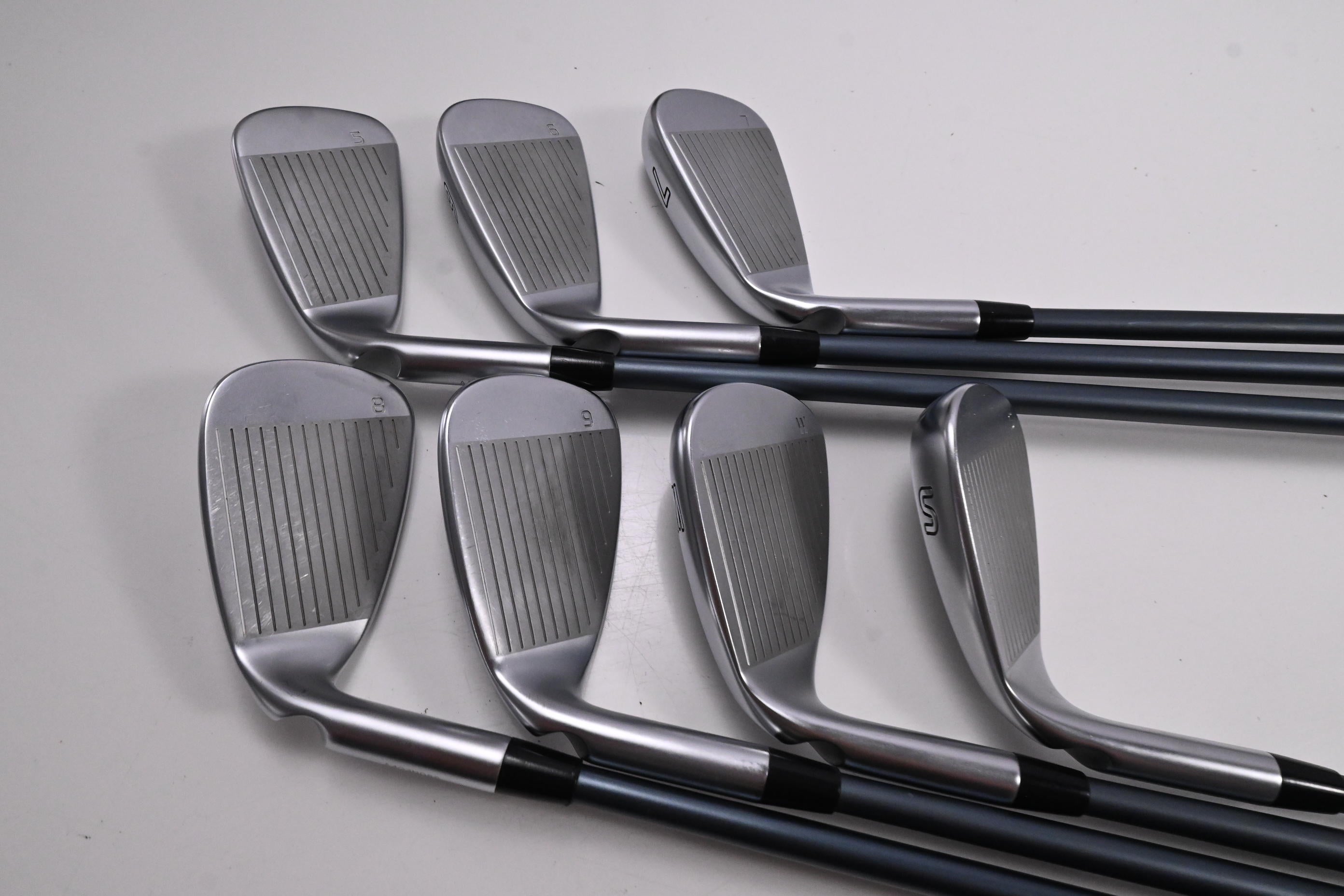 Ping G425 Irons / 5-PW+SW / Blue Dot / Regular Flex Ping Alta CB Slate Shafts