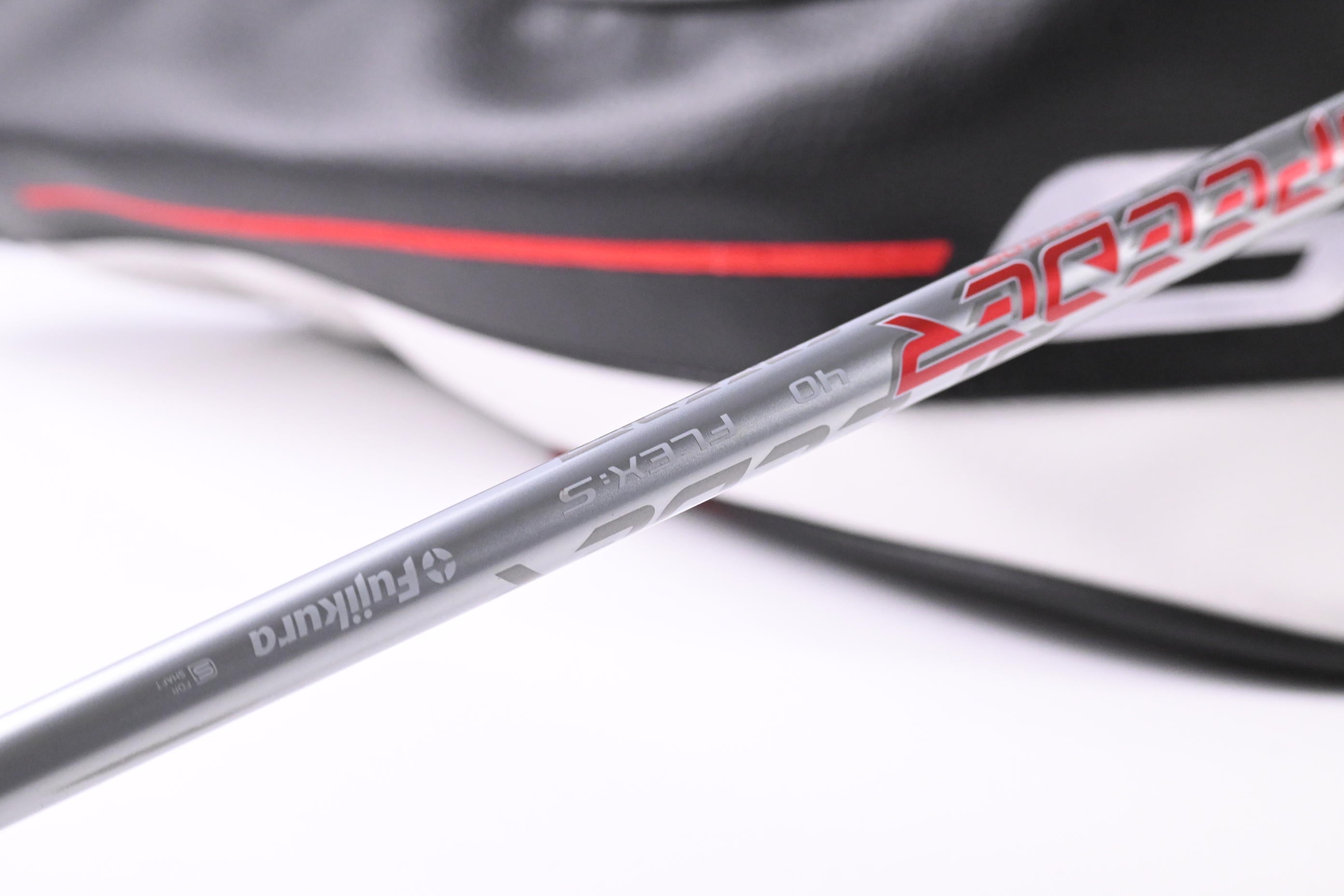 Titleist GT1 Driver / 10 Degree / Stiff Flex Fujikura Air Speeder 40 Shaft