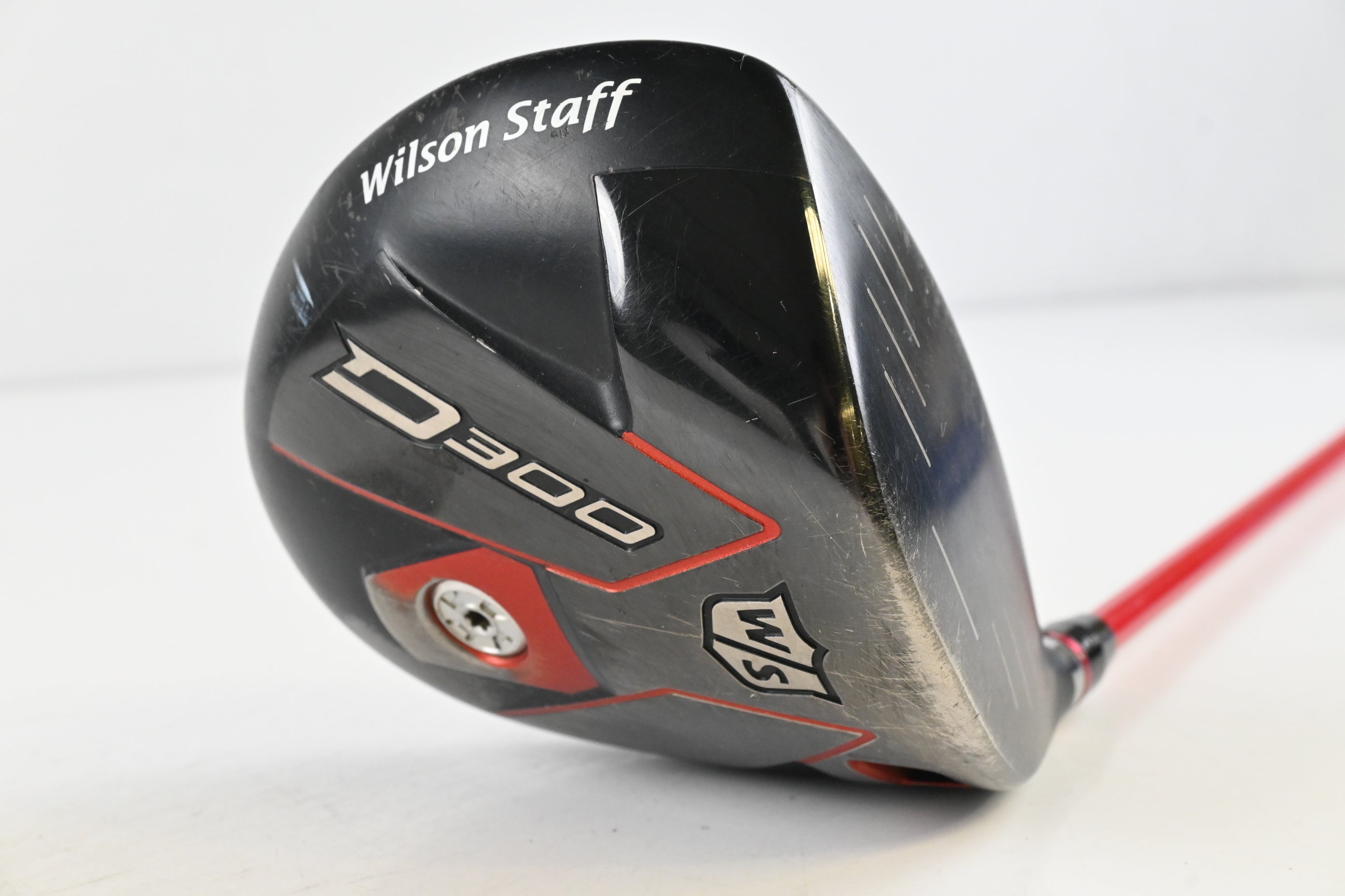 Wilson Staff D300 Driver / 10.5 Degree / Regular Matrix Speed Rul-Z 44 Shaft