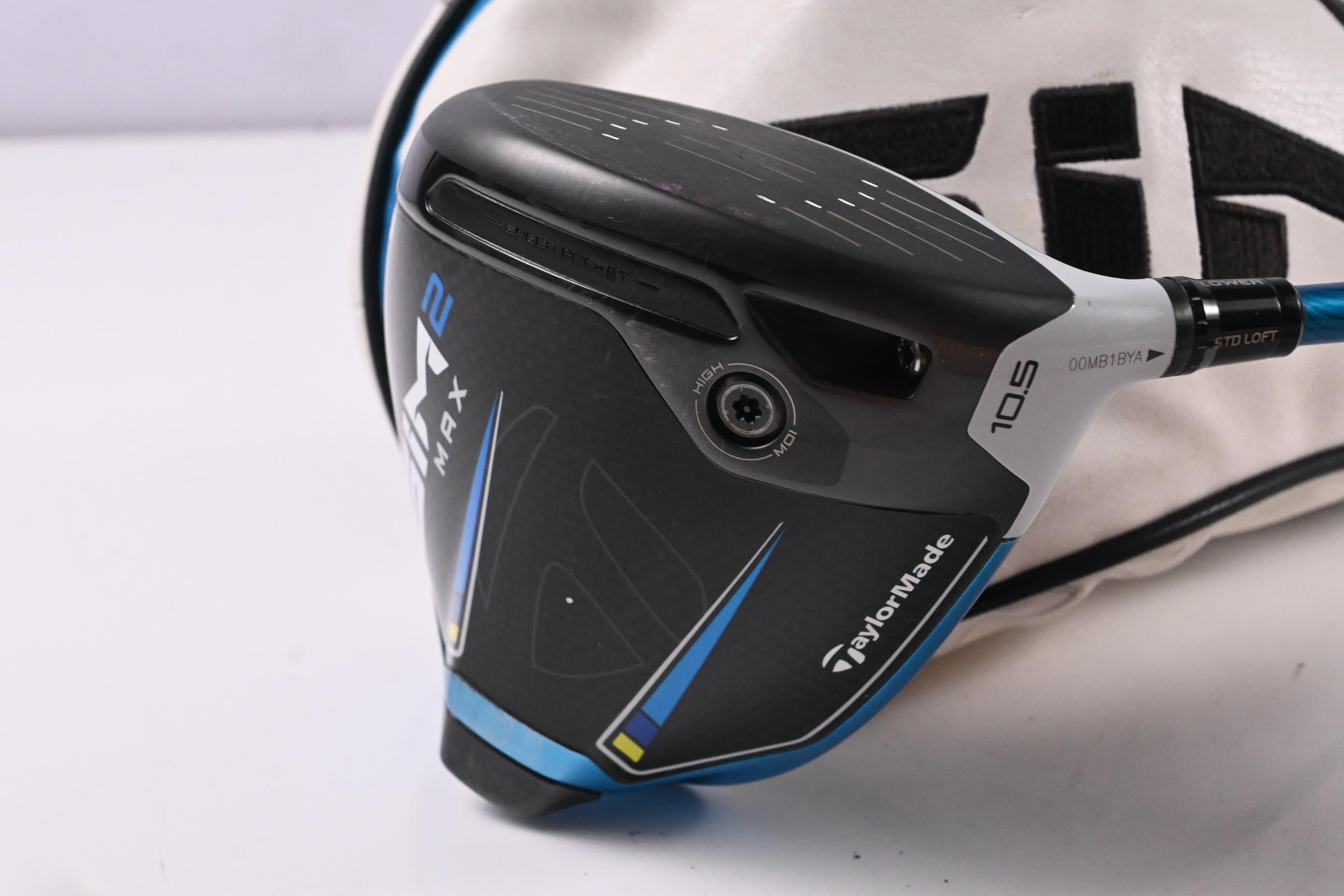 Taylormade SIM2 Max Driver / 10.5 Degree / Stiff Flex Evenflow Blue 65 Shaft