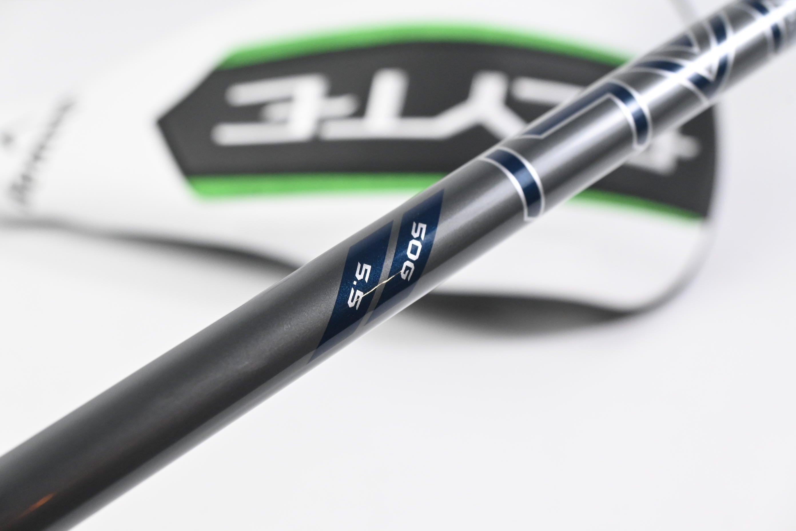 Callaway Elyte Driver / 10.5 Degree /  Regular Flex Denali Charcoal 50 Shaft