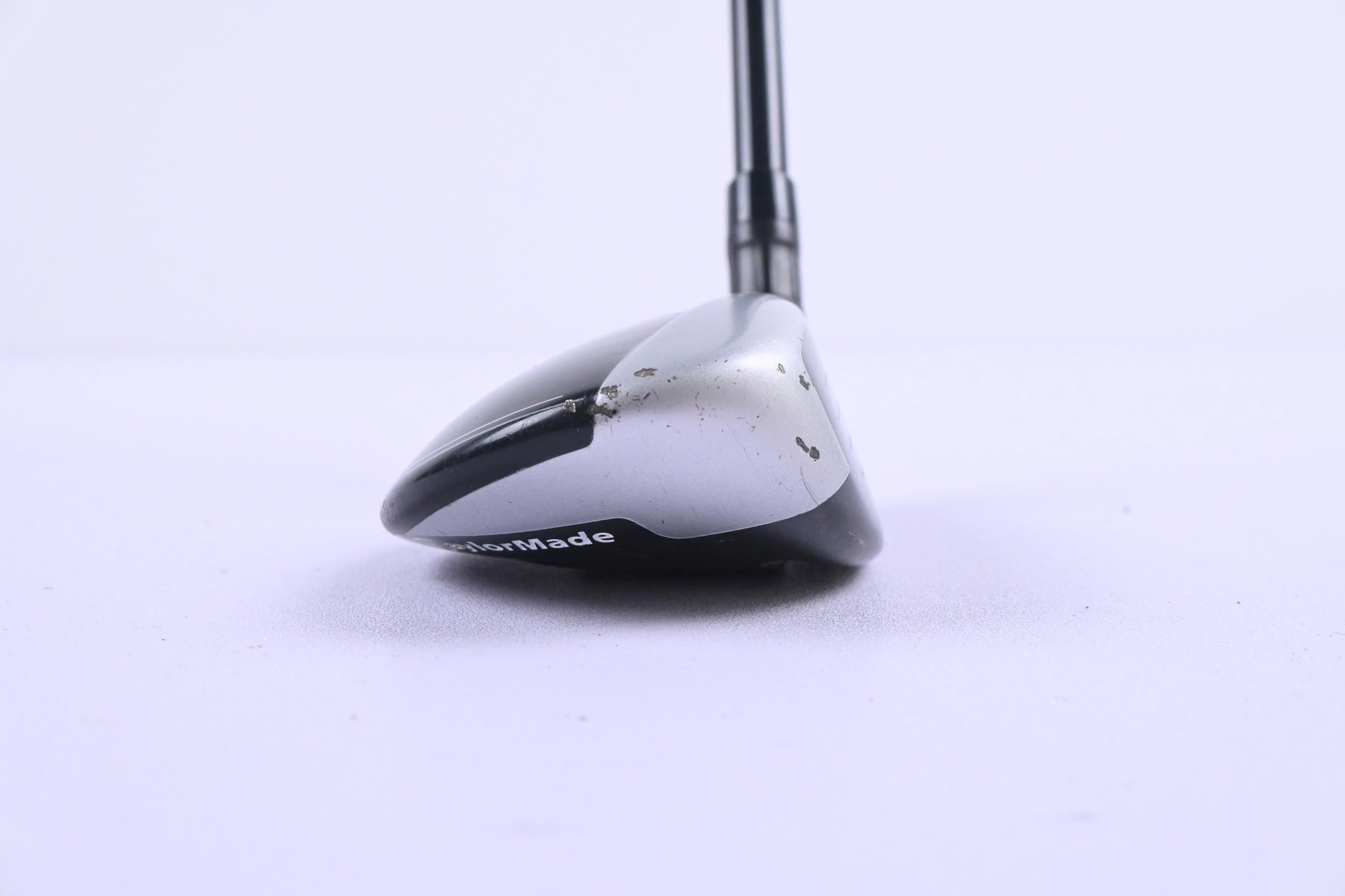 Taylormade M4 #3 Hybrid / 19 Degree / Regular Flex Fujikura Atmos Red 6