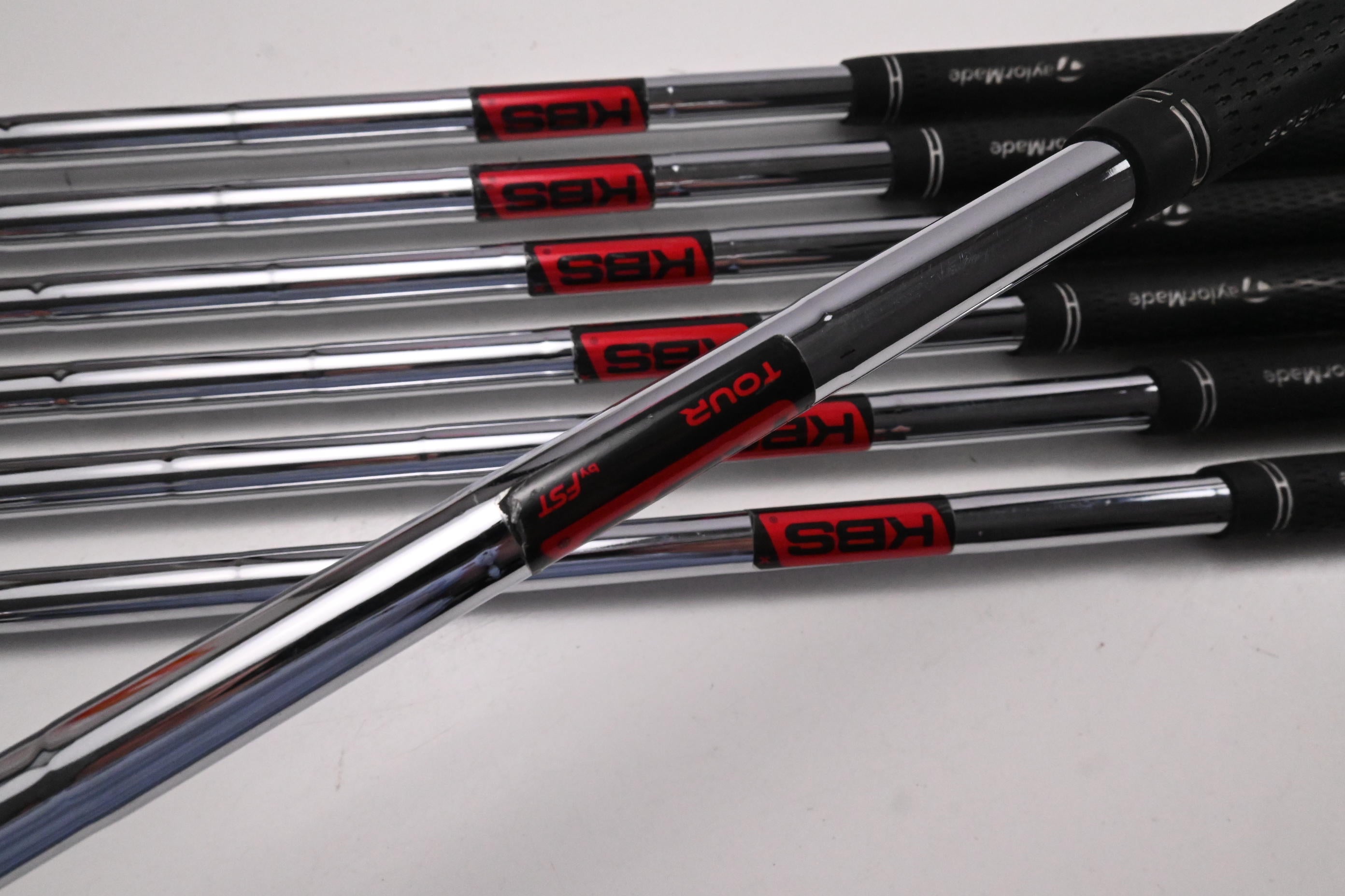 Taylormade P760 Irons / 4-PW / X-Flex KBS Tour Shafts