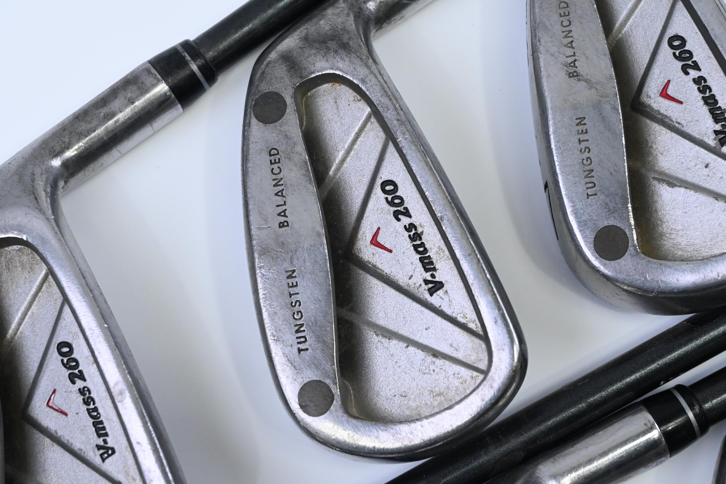 Yonex V-Mass 260 Irons / 5-PW+AW+SW / Regular Flex Yonex UltimumTi 5