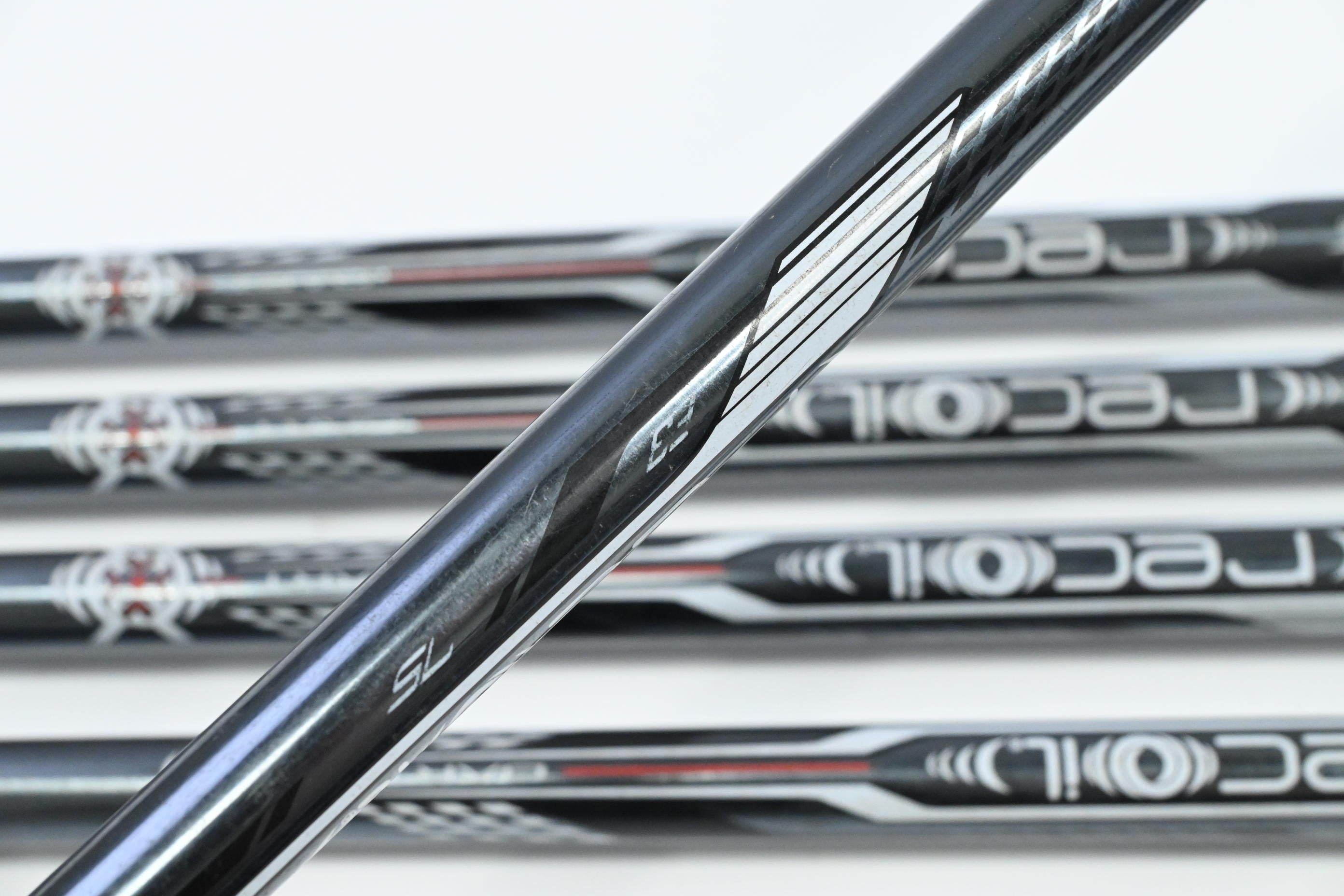 Callaway Paradym X Irons / 7-PW+AW / Regular Flex UST Recoil Dart 75 Shafts