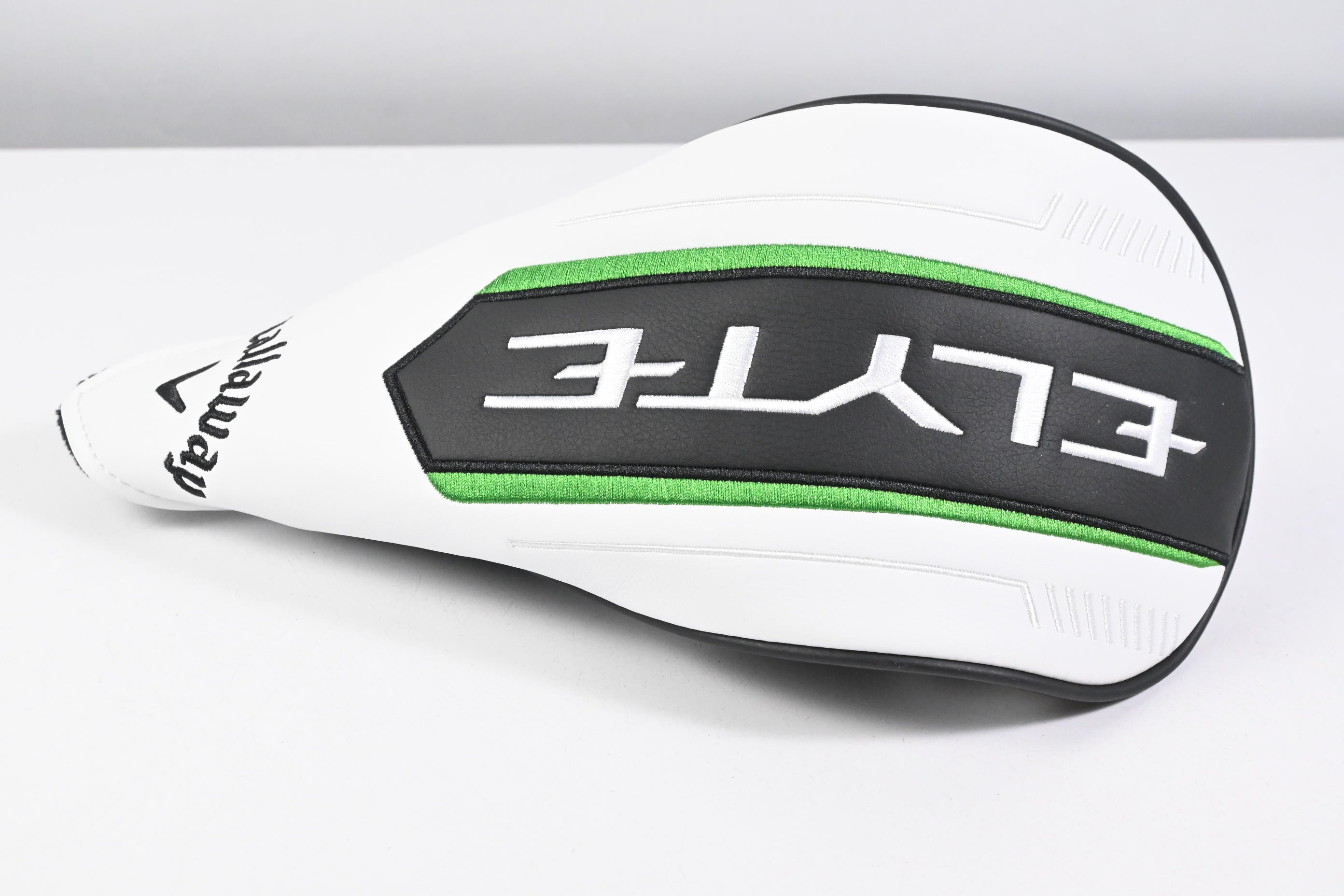 Callaway Elyte Driver / 10.5 Degree /  Regular Flex Denali Charcoal 50 Shaft