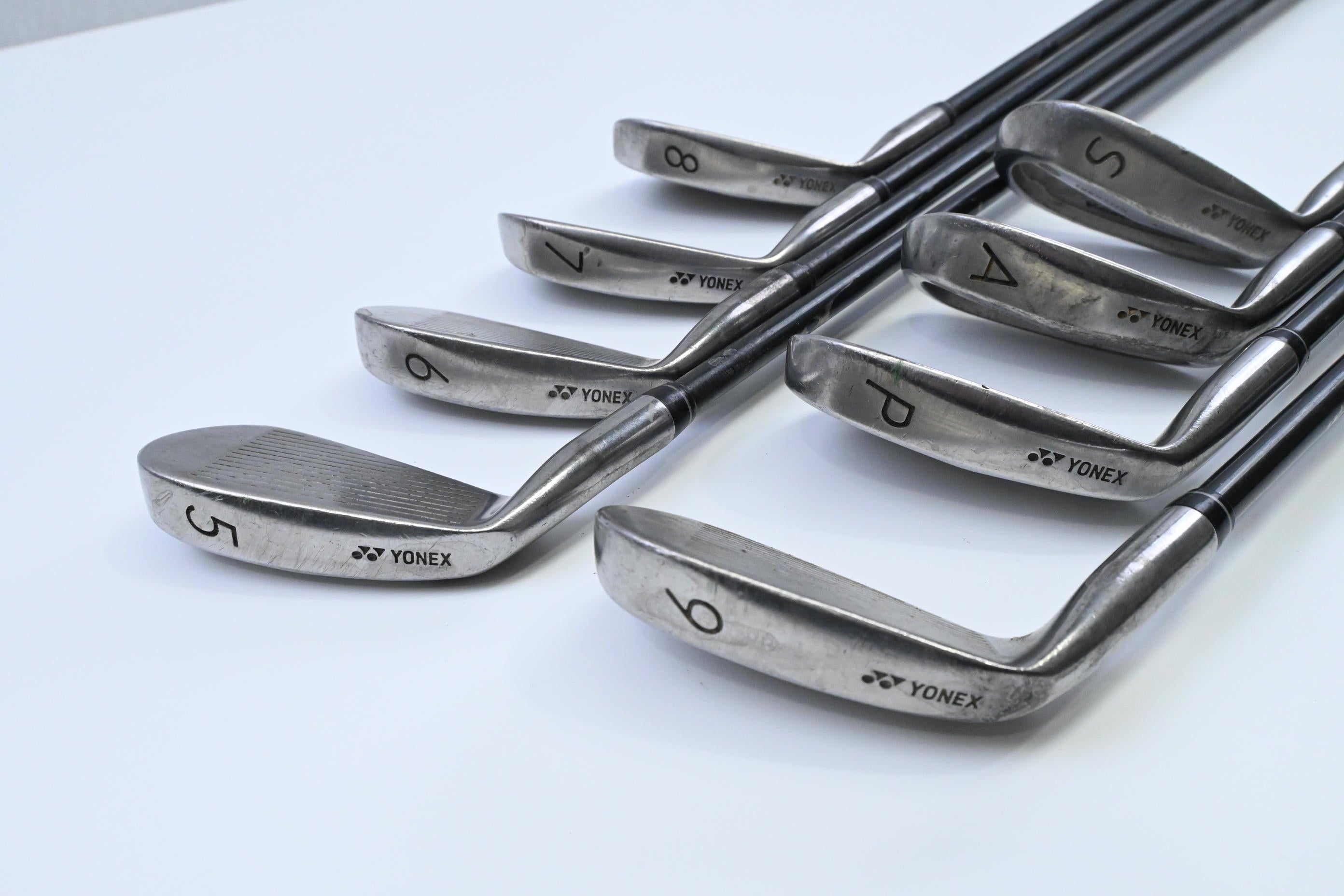 Yonex V-Mass 260 Irons / 5-PW+AW+SW / Regular Flex Yonex UltimumTi 5
