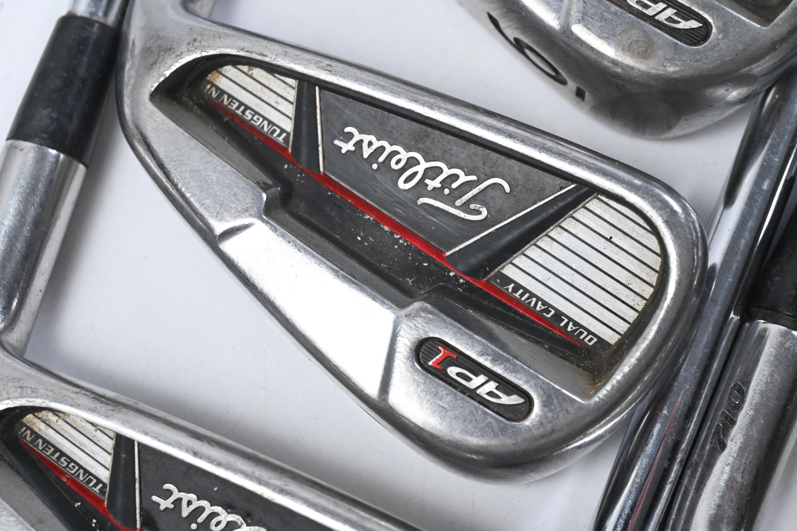 Titleist AP1 710 Irons / 4-PW / Regular Flex N.S.Pro Shafts