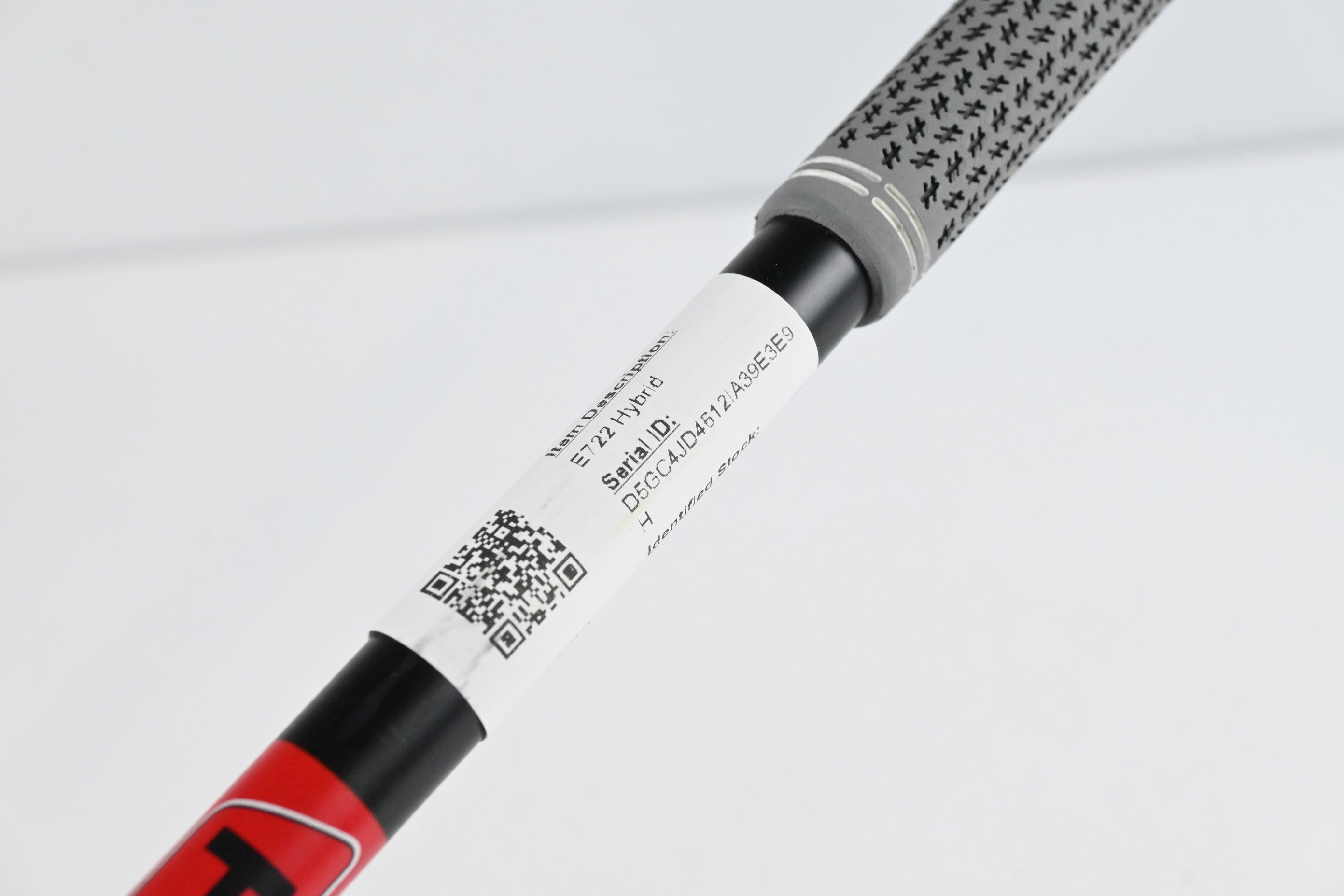 Tour Edge E722 #4 Hybrid / 22 Degree / Regular Flex KBS TGI 70 Shaft
