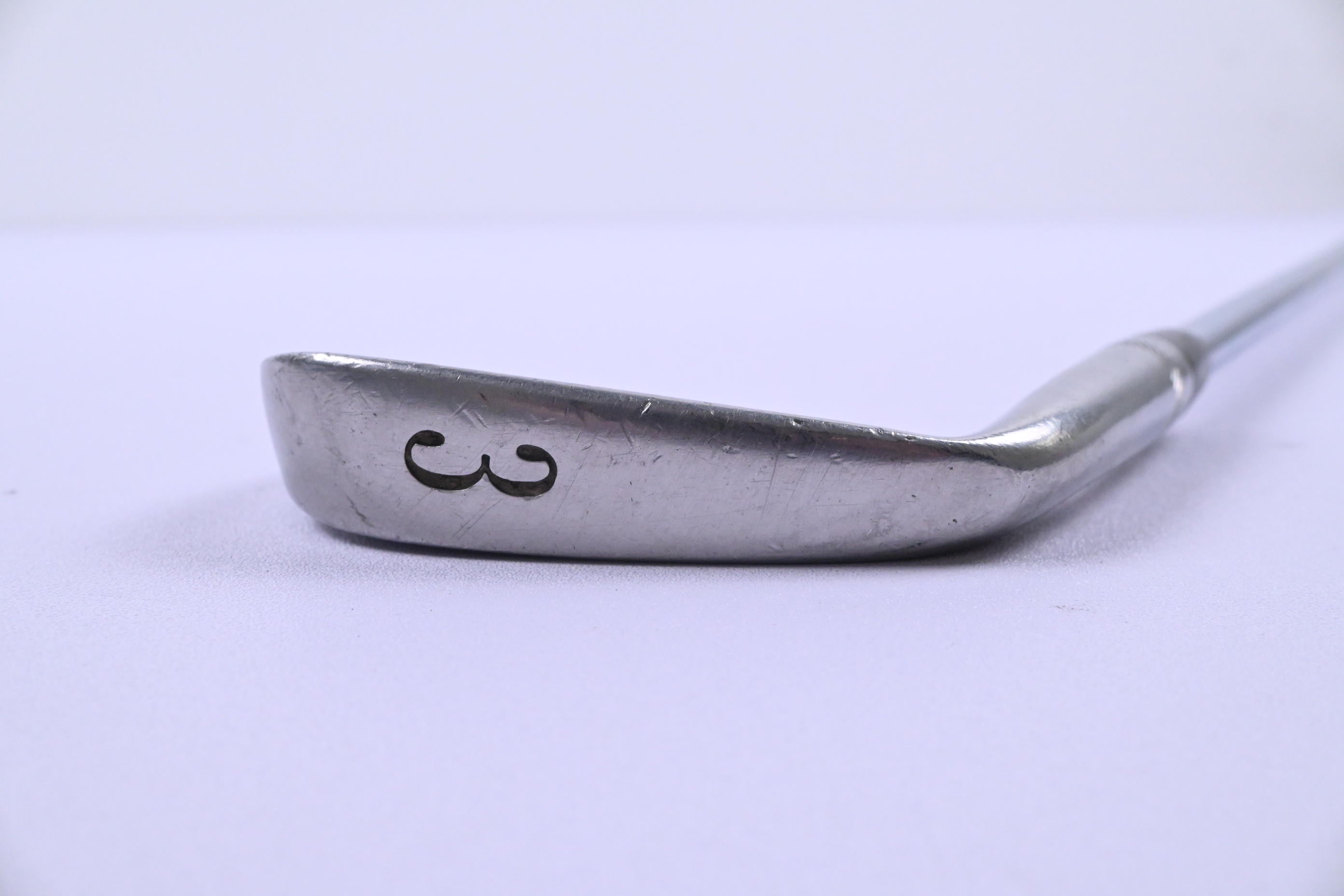 Titleist DCI 990 #3 Iron / 22 Degree / Regular Flex Titleist DCI Shaft