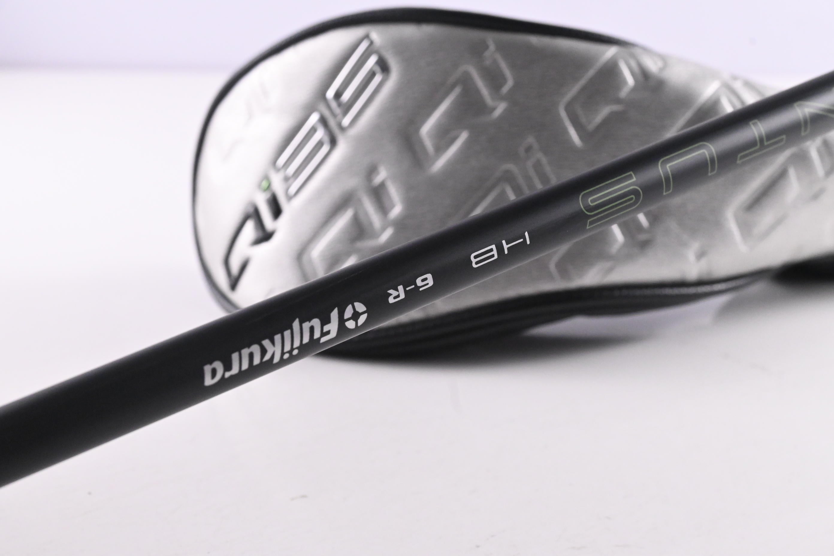 Taylormade Qi35 #4 Hybrid / 22 Degree / Regular Flex Fujikura Ventus Blue '25 6