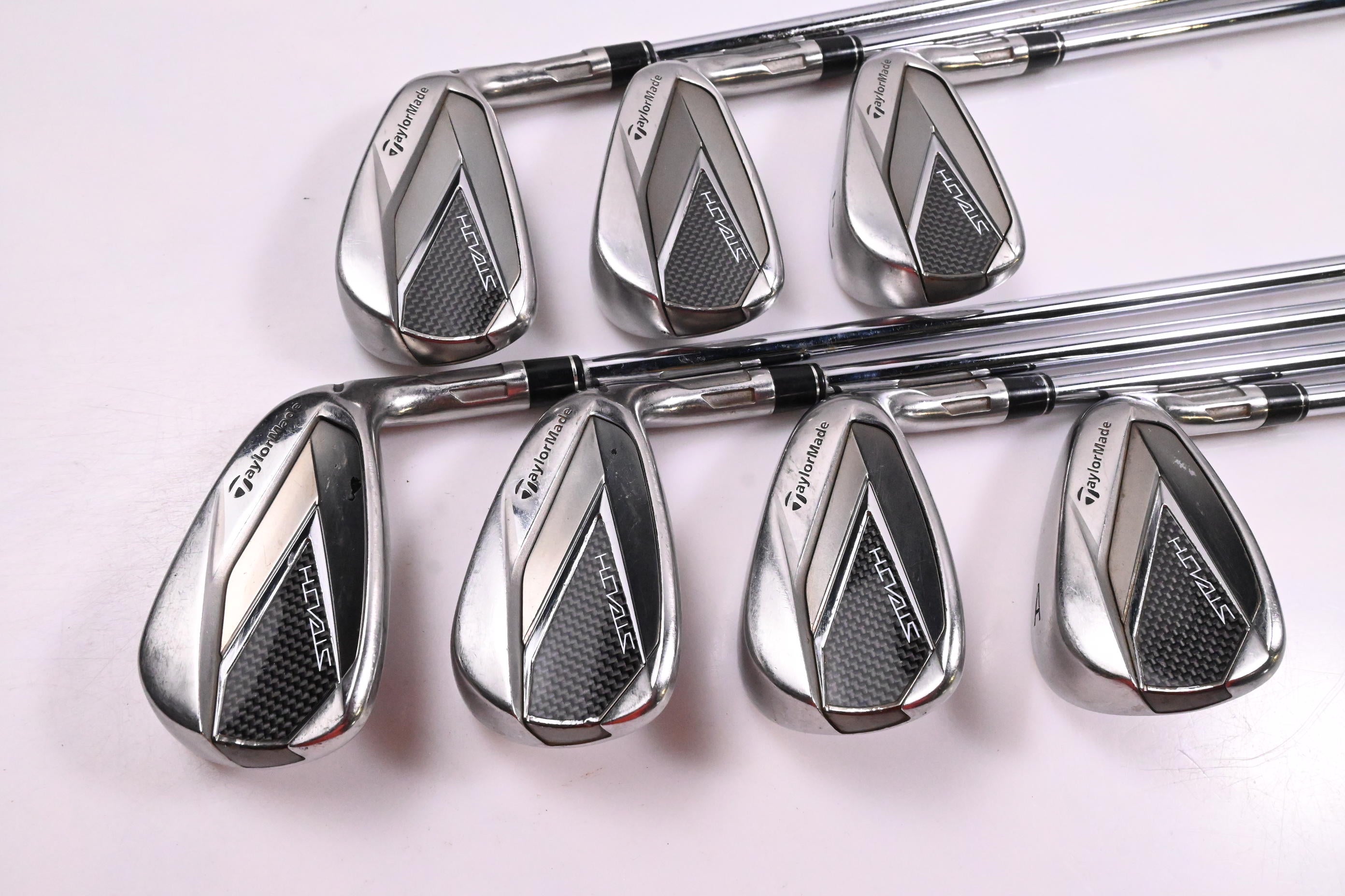 Taylormade Stealth Irons / 5-PW+AW / Regular Flex Dynamic Gold 95 R300 Shafts
