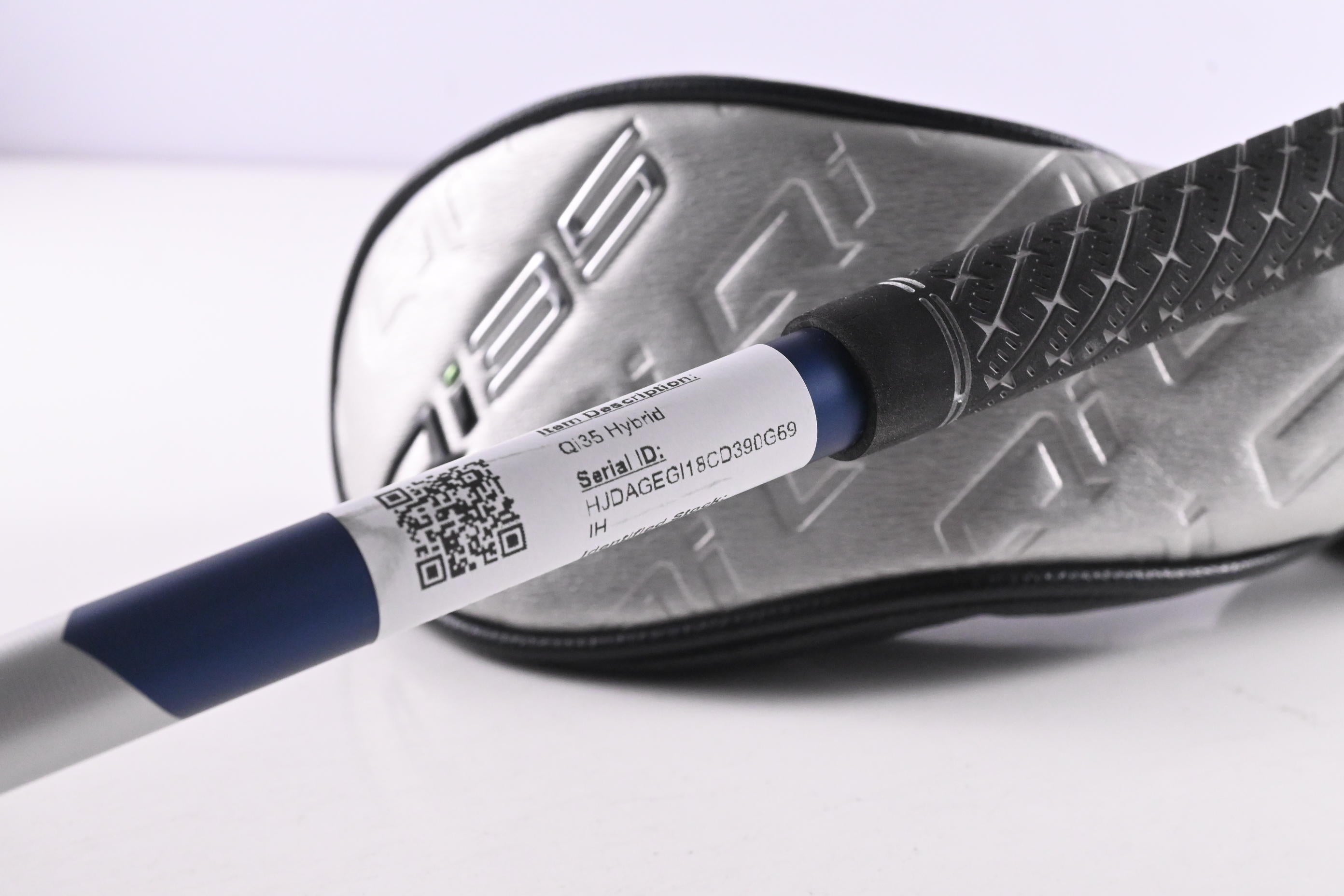 Taylormade Qi35 #4 Hybrid / 22 Degree / Regular Flex Fujikura Ventus Blue '25 6