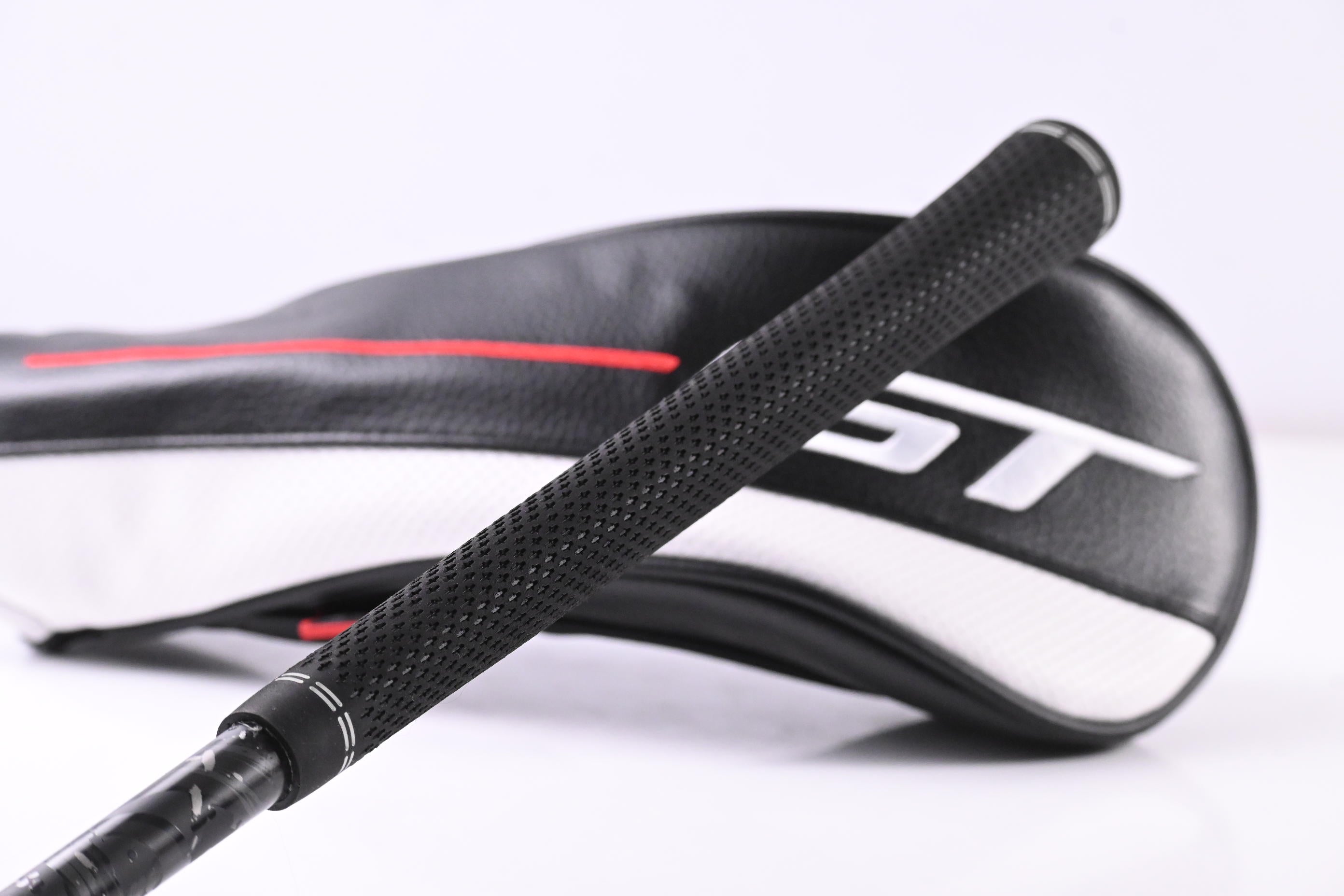 Left Hand Titleist GT2 #3 Wood / 15 Degree / Regular Flex Kai`li Red 50 Shaft