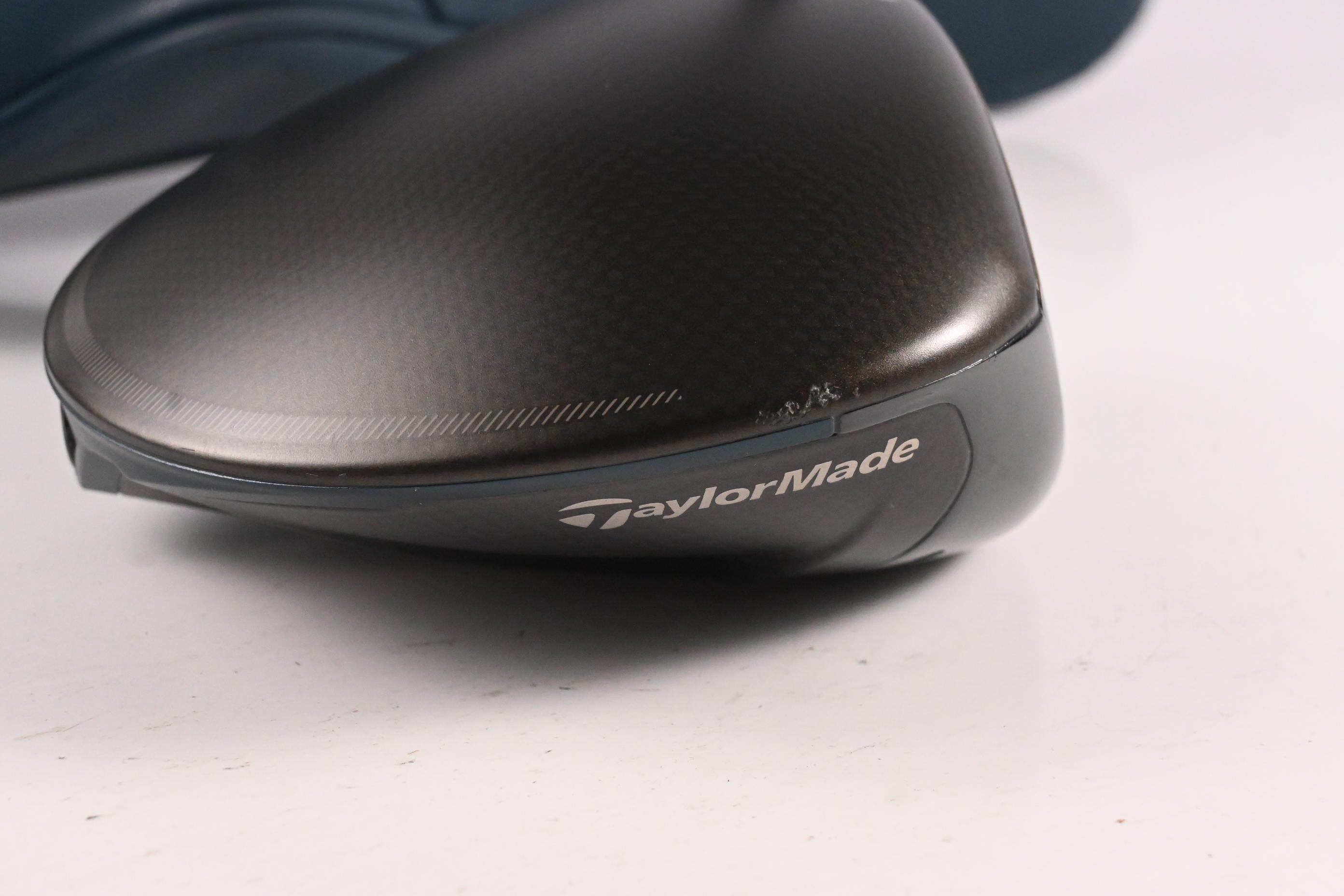 Taylormade Qi4D Driver / 10.5 Degree / Regular Flex Proforce 65 Shaft