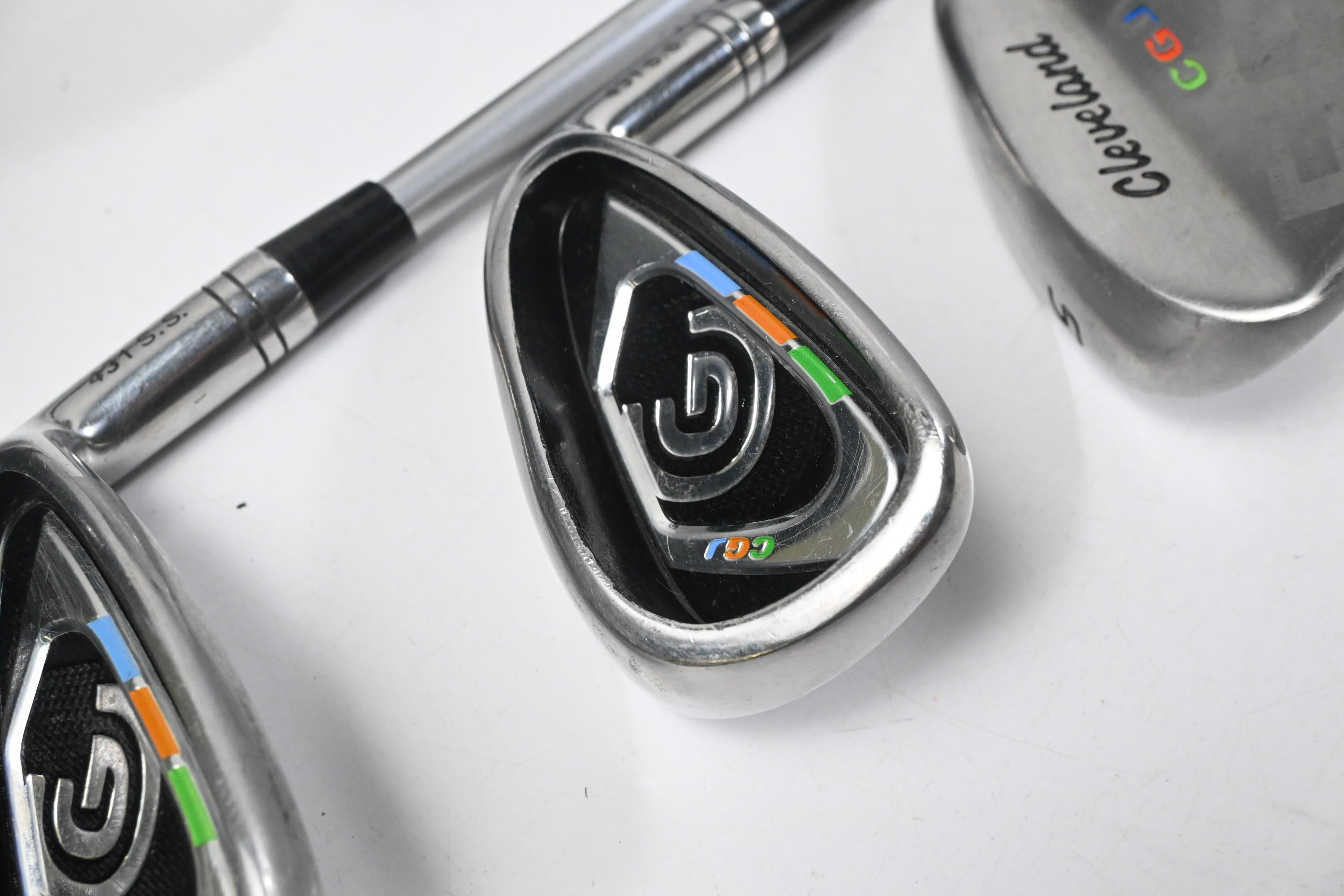 Junior Cleveland CGJ Package Set / Woods, Irons, Putter, Bag