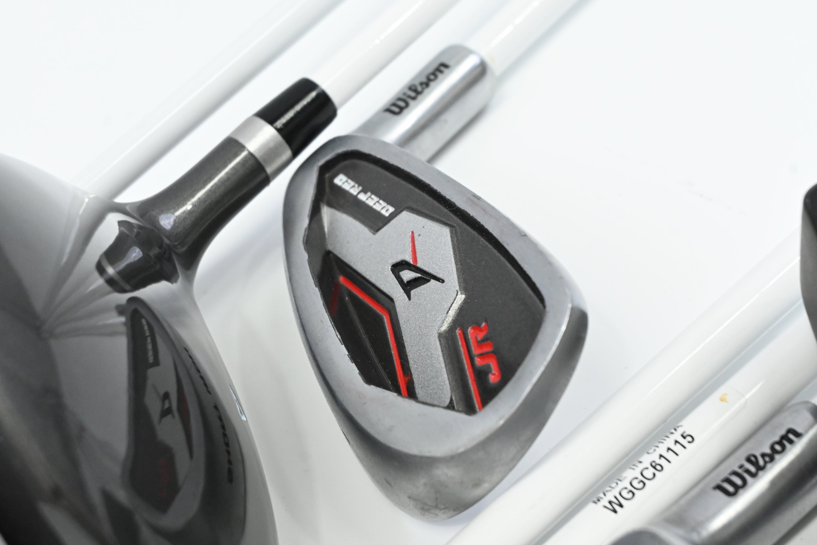 Junior Wilson Deep Red Package Set / Woods, Irons, Putter, Bag