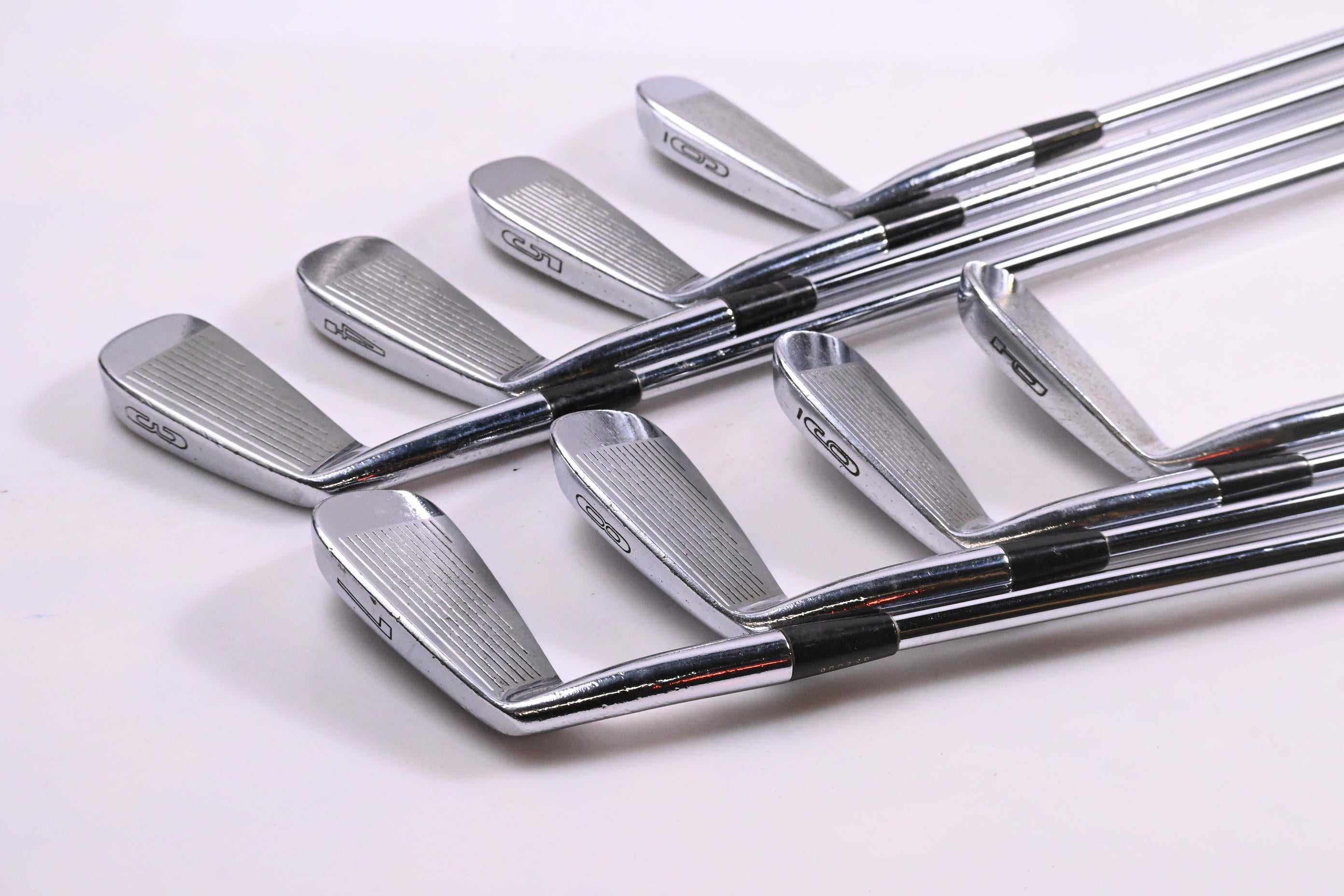 Mizuno TP-9 Irons / 3-PW / Regular Flex Dynamic Gold R400 Shafts
