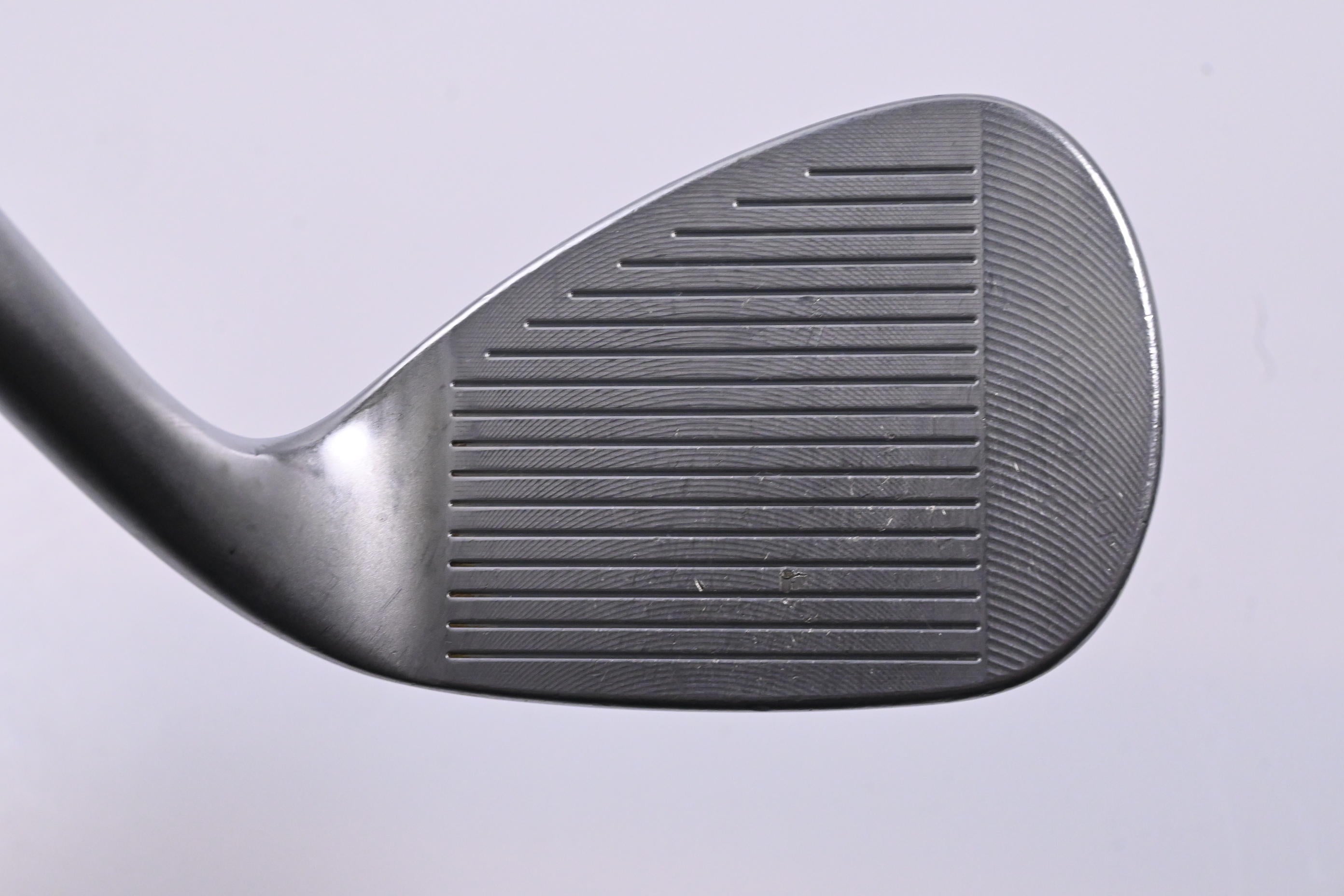Left Hand Cleveland CBX 2 Gap Wedge / 50 Degree / Wedge Flex Dynamic Gold 115