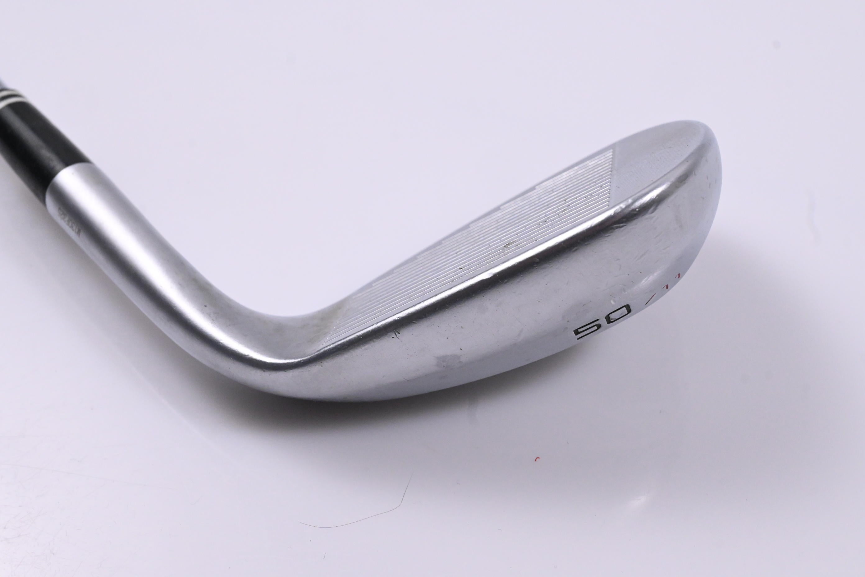 Left Hand Cleveland CBX 2 Gap Wedge / 50 Degree / Wedge Flex Dynamic Gold 115