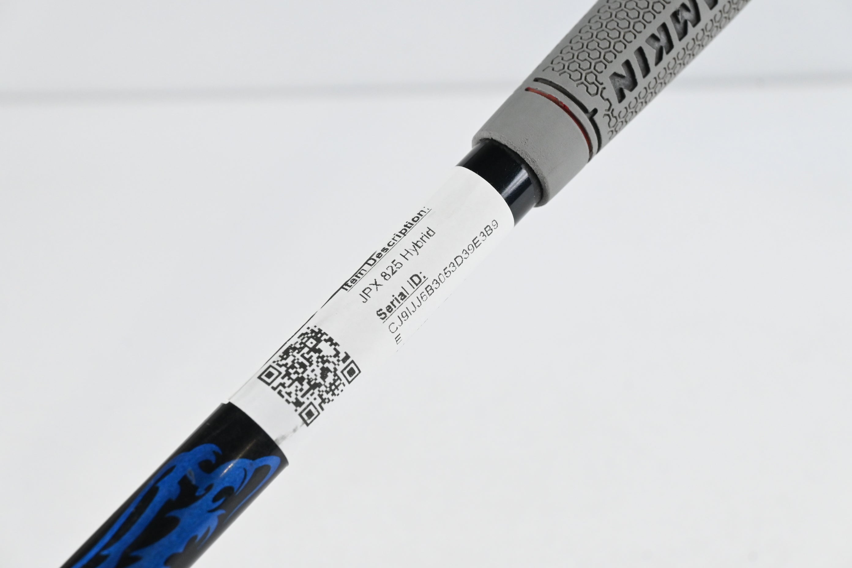 Mizuno JPX 825 #4 Hybrid / 22 Degree / Regular Flex Fujikura Orochi 70 Shaft
