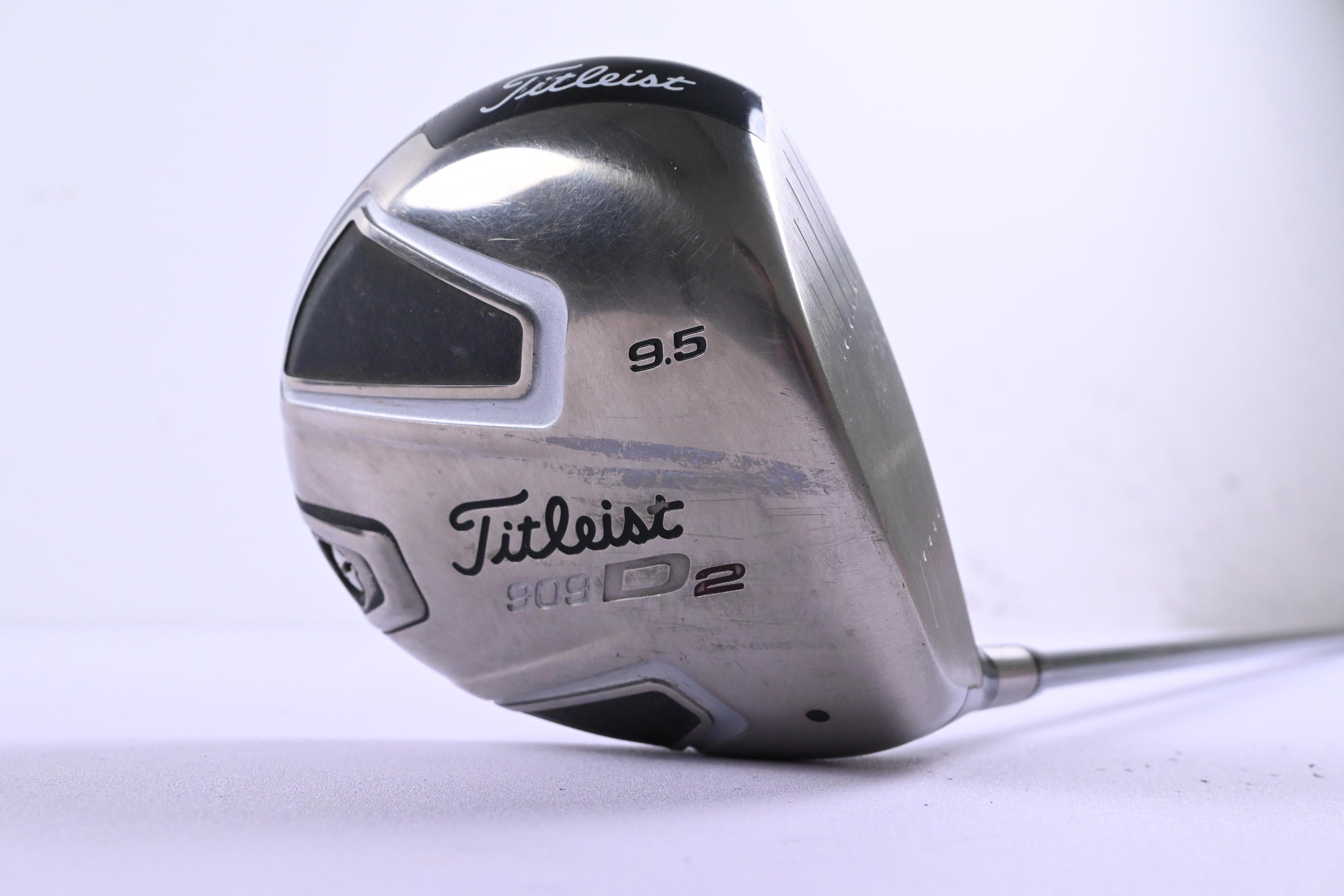 Titleist 909 D2 Driver / 9.5 Degree / Stiff Flex Diamana Blue 65 Shaft