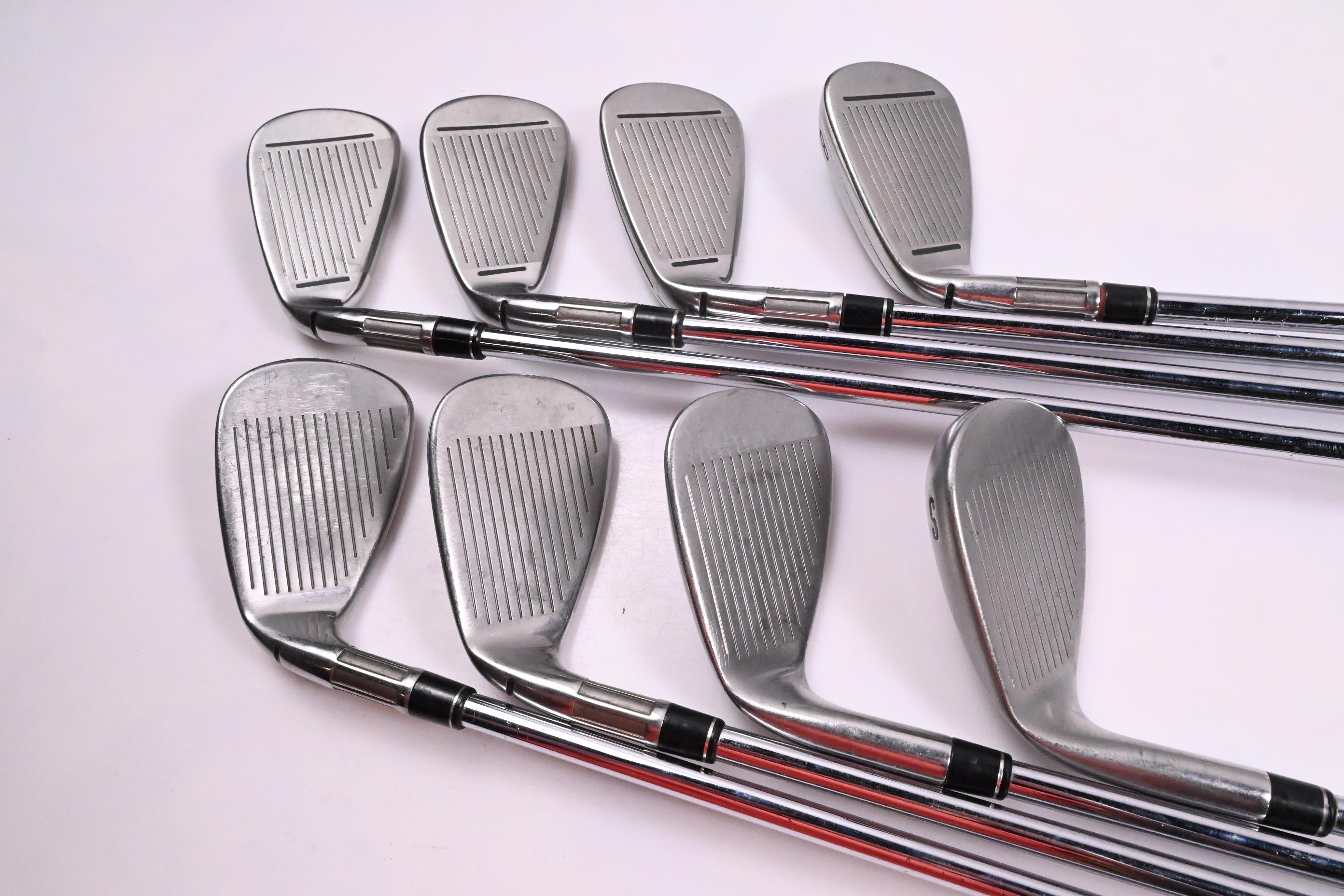 Taylormade M4 Irons / 5-PW+AW+SW / Regular Flex KBS MAX 85 Shafts