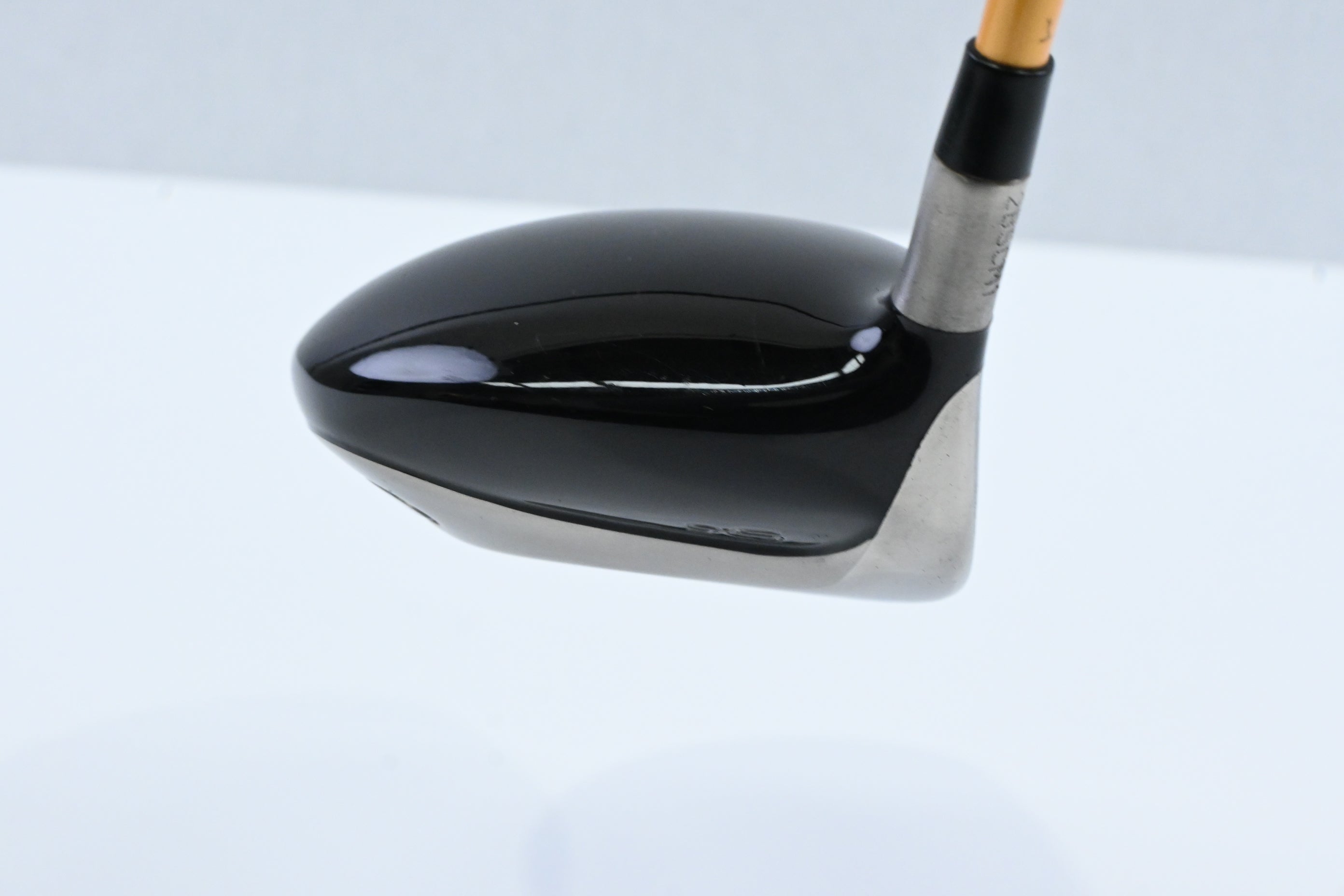 Left Hand Taylormade R540 Driver / 9.5 Degree / Stiff Flex UST ProForce 65 Shaft