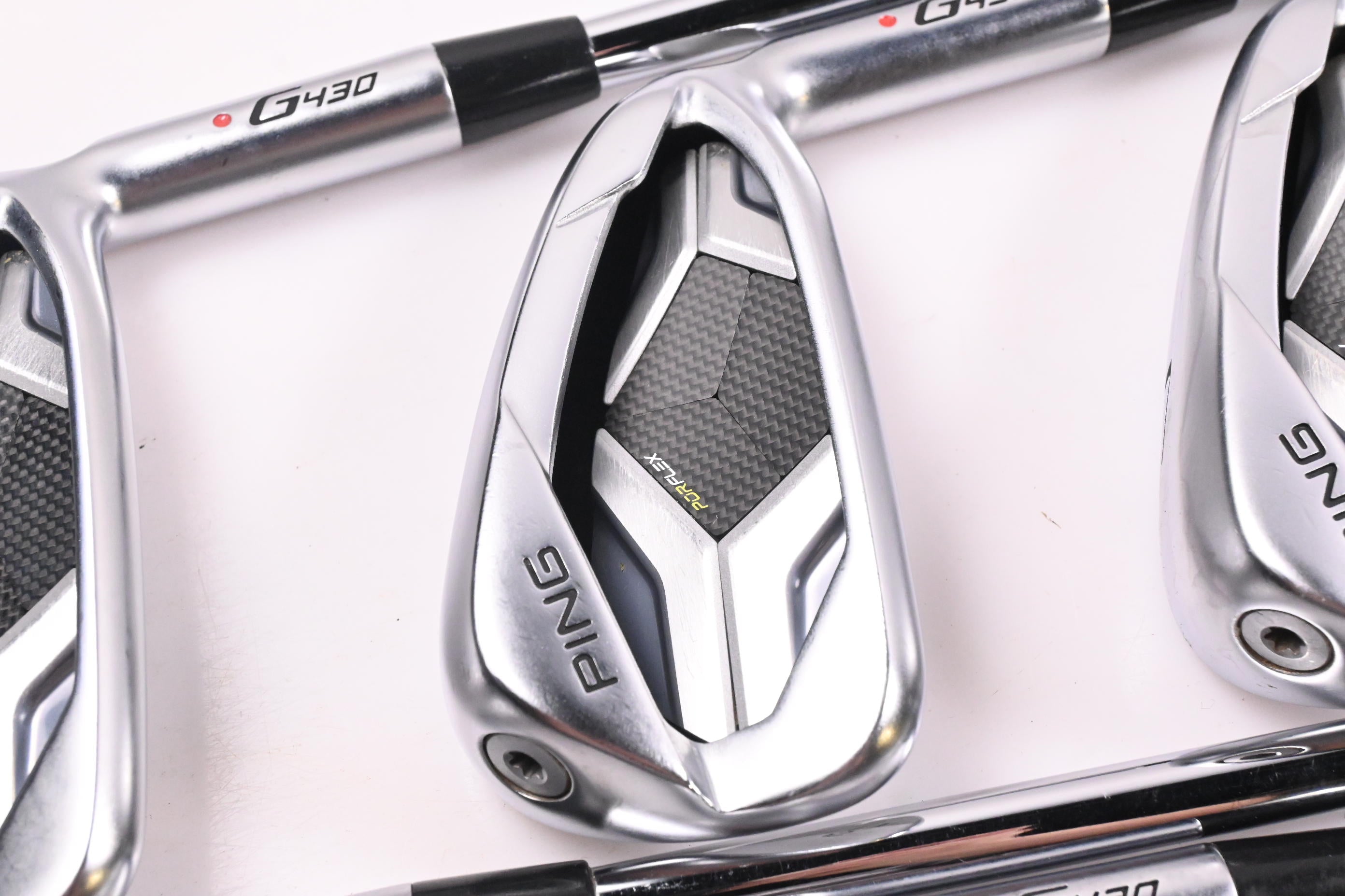 Ping G430 Irons / 5-PW / Red Dot / Regular Flex Ping AWT 2.0 Shafts