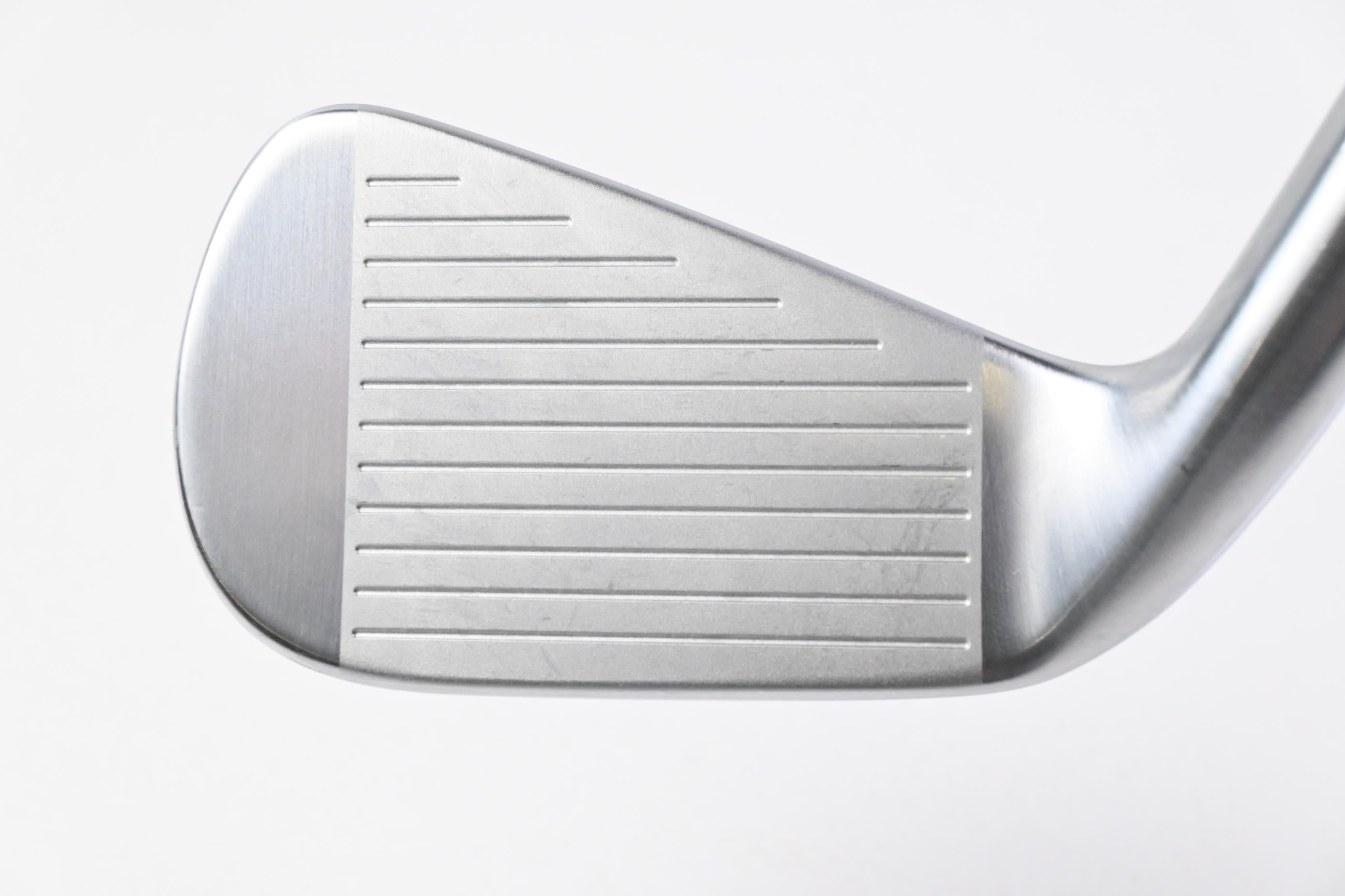 Titleist 620 CB #4 Iron / 24 Degree / Stiff Flex AMT White Shaft