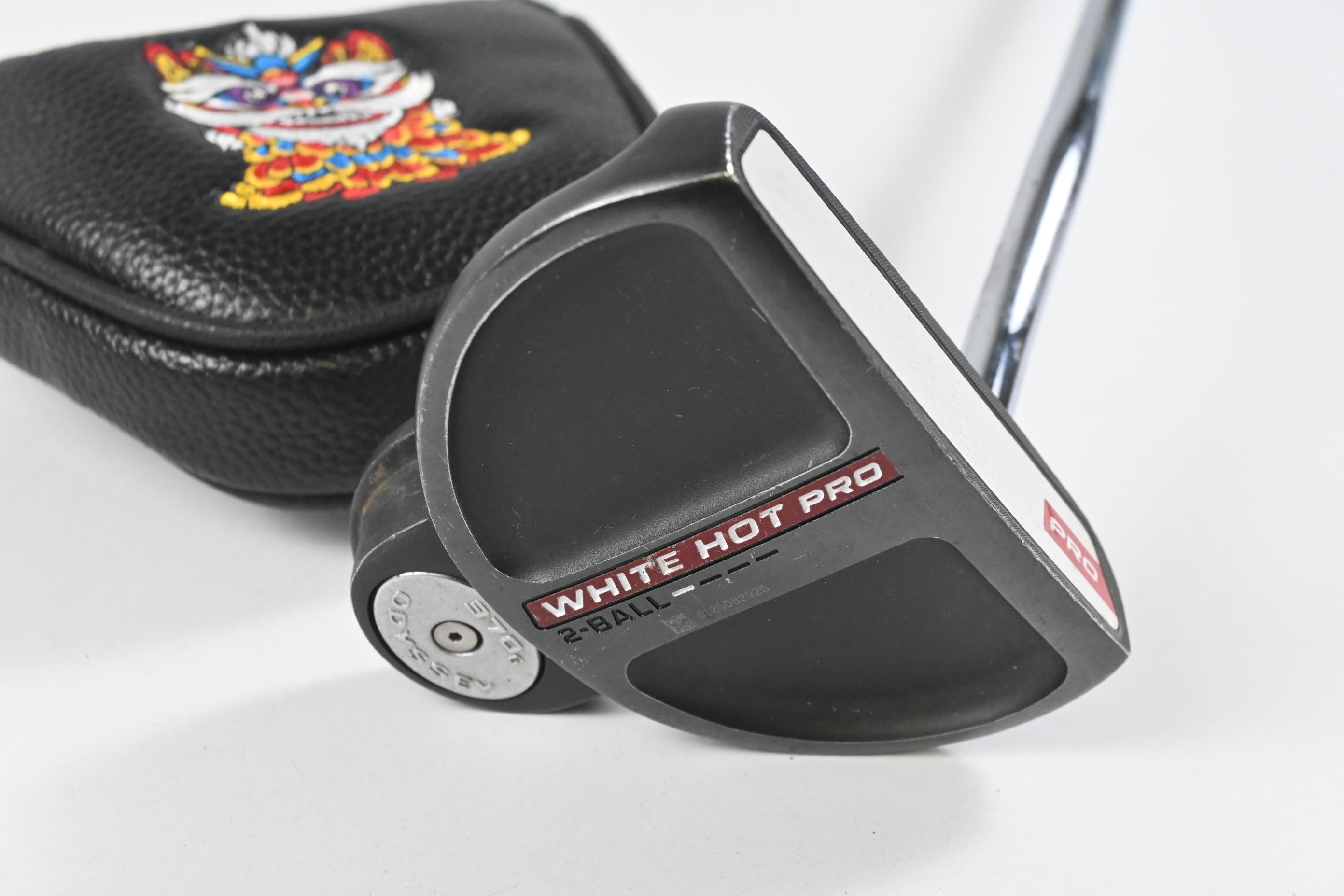 Odyssey White Hot Pro 2-Ball Putter / 34 Inch