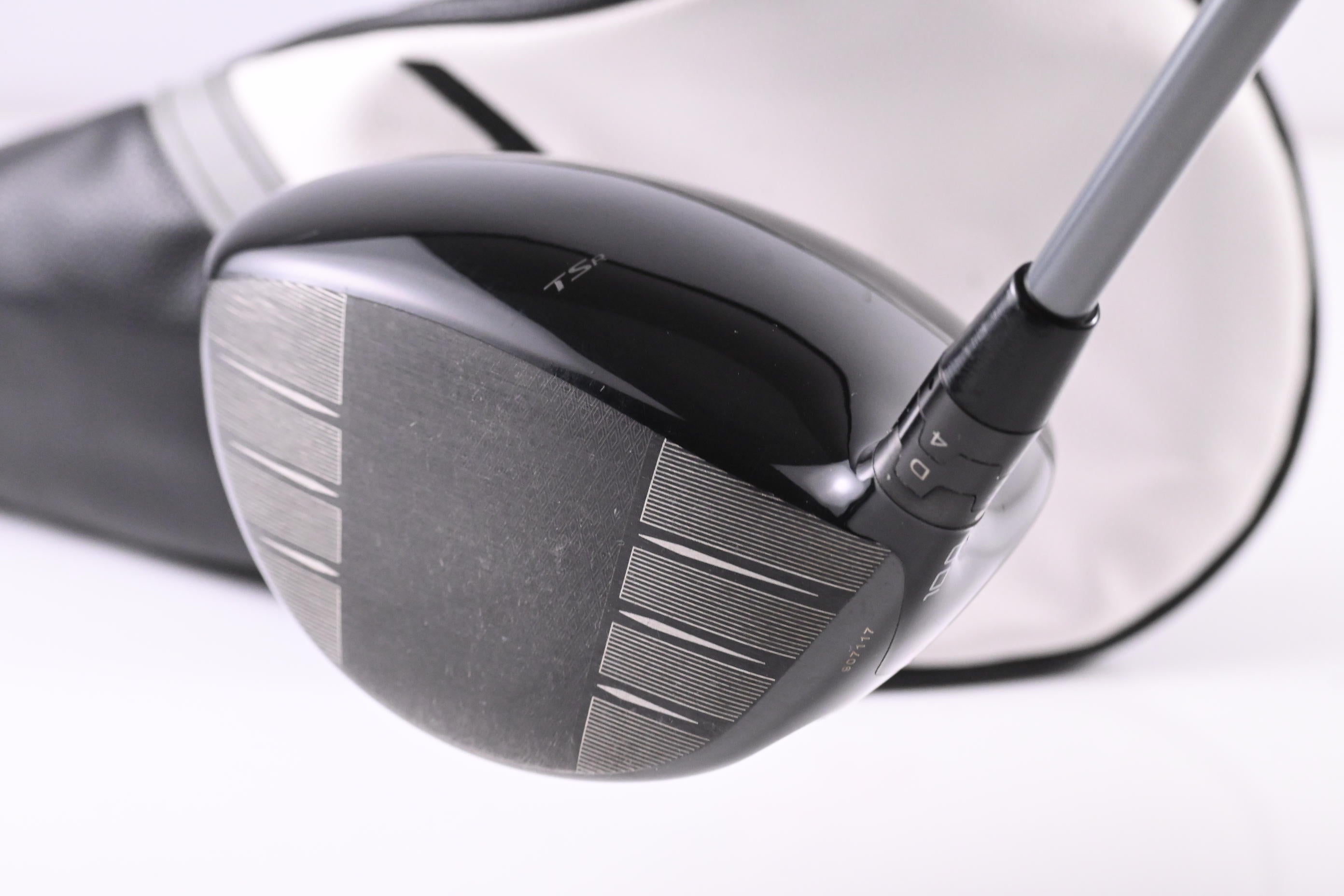 Titleist TSR3 Driver / 10 Degree / Regular Flex HZRDUS Silver 50 Shaft