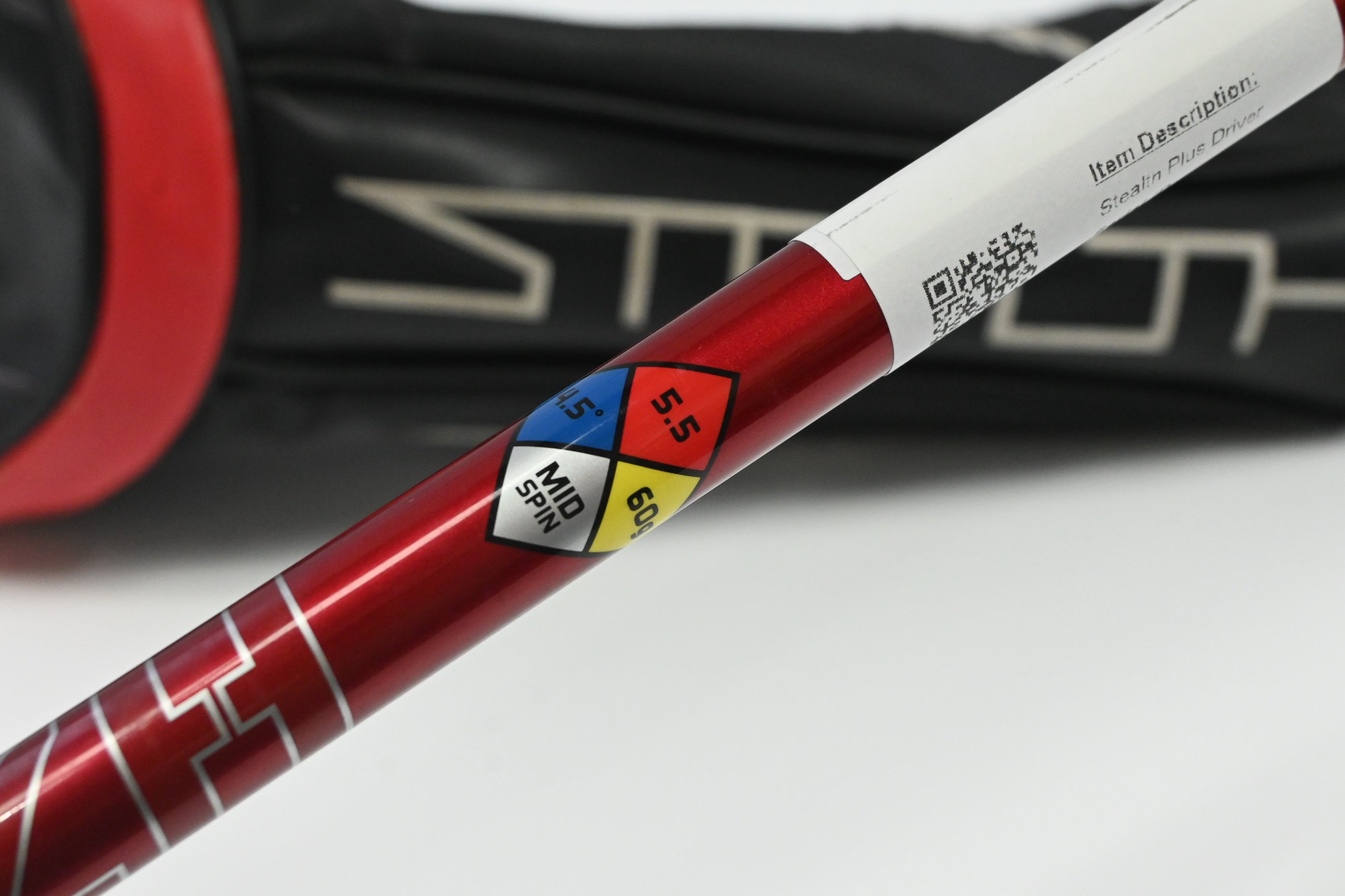 Taylormade Stealth Plus Driver / 10.5 Degree / Regular Flex HZRDUS Smoke Red RDX