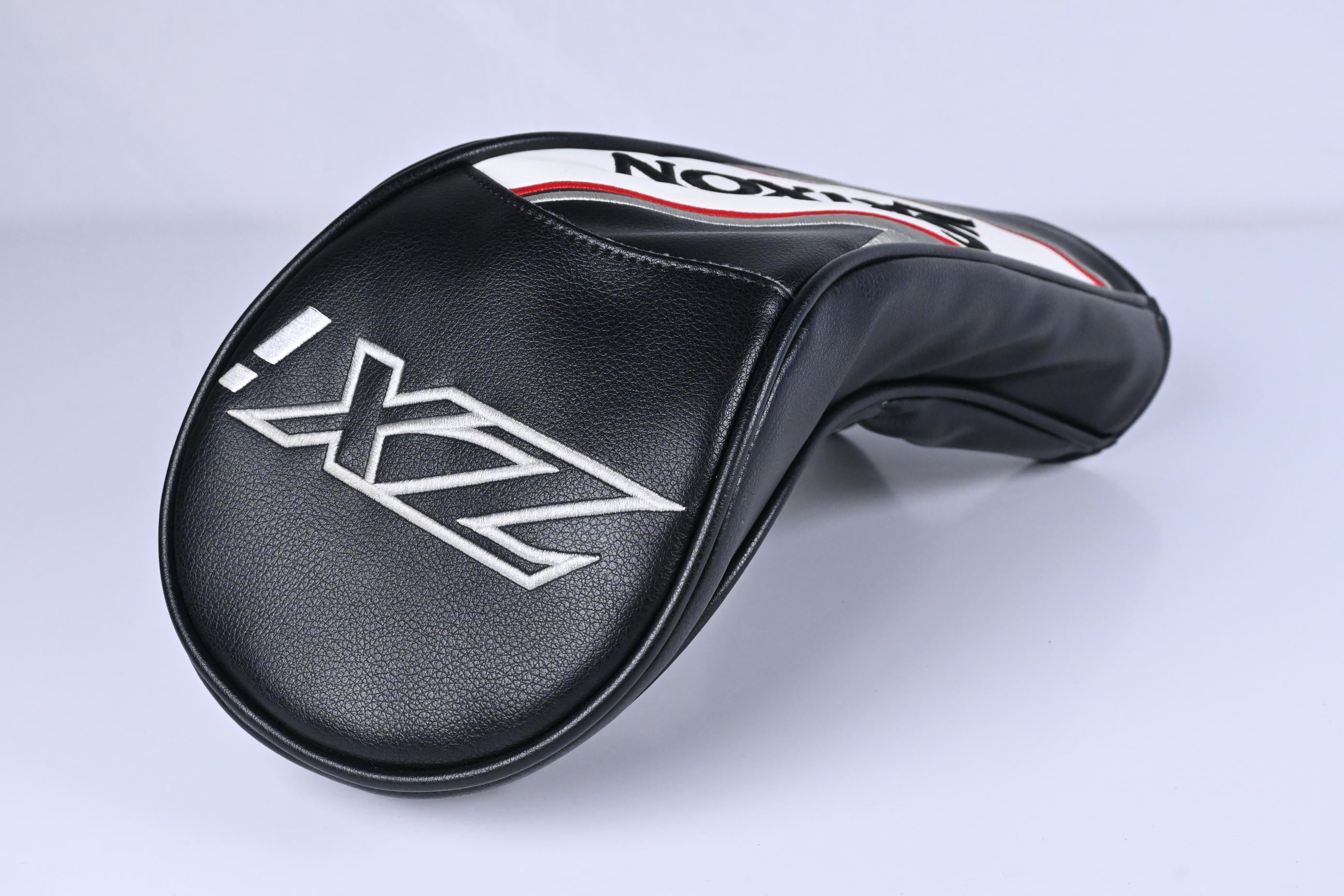 Srixon ZXi Max Driver / 10.5 Degree / Stiff Flex HZRDUS Black 60 Shaft